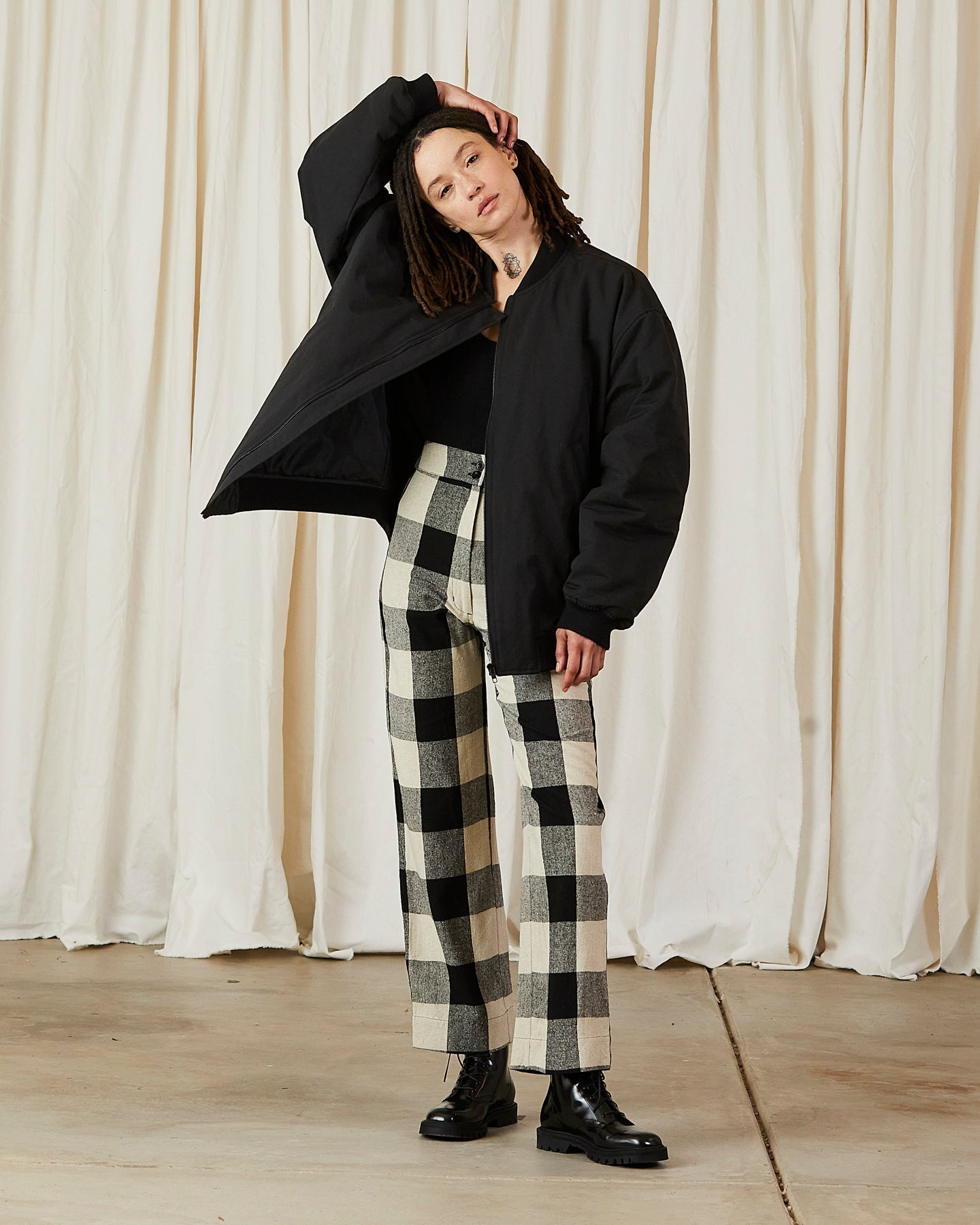 SAMPLE - FAUX LEATHER OVERSIZED BOMBER JACKET - BLACK