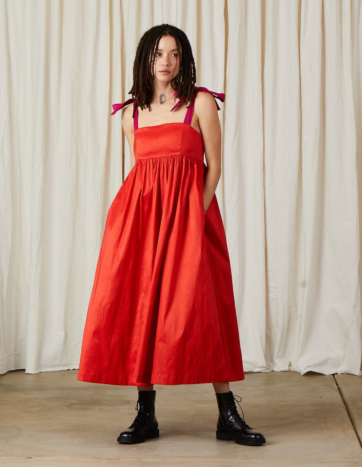 TIE STRAP DRESS - BLACK TAFFETA