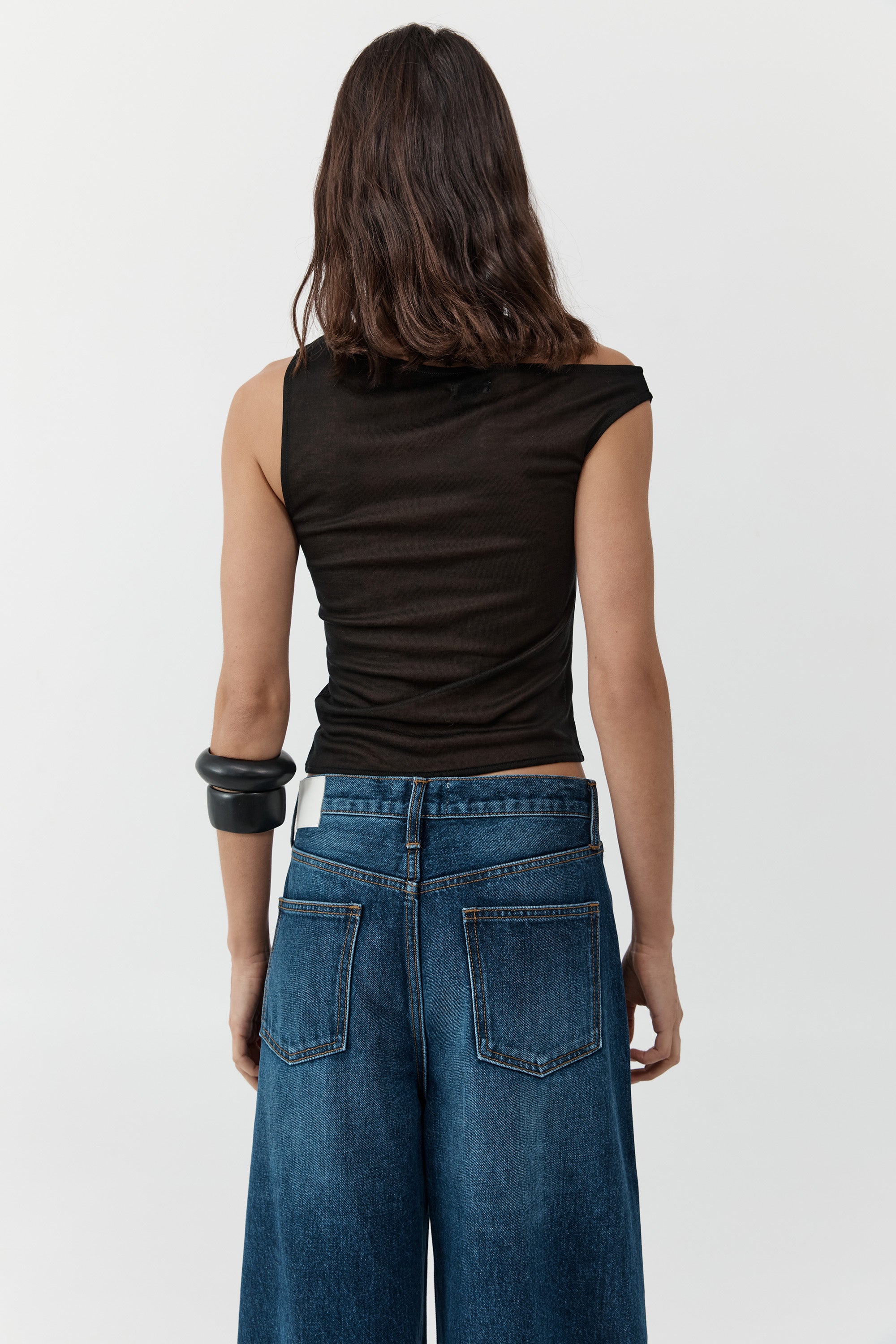 FINE JERSEY ASYMM TOP - BLACK