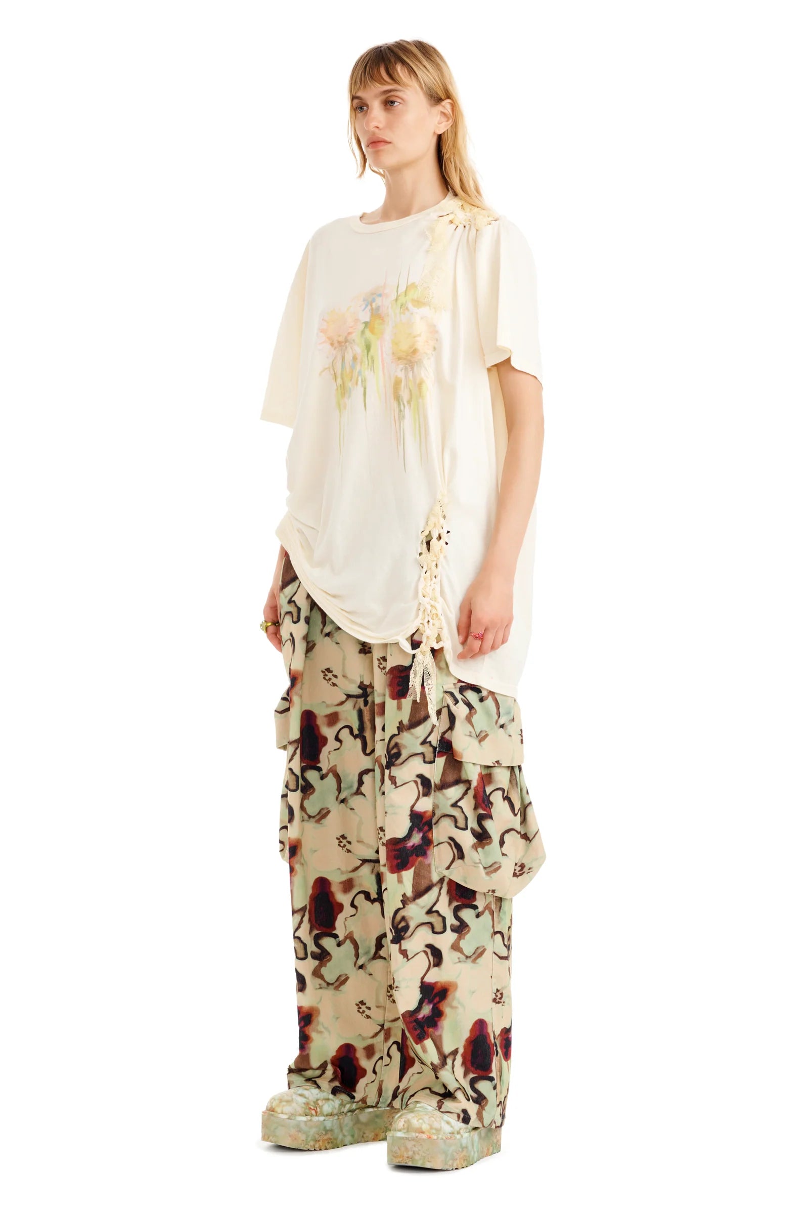 FLOWER DRIP LACE KATINA TEE - IVORY