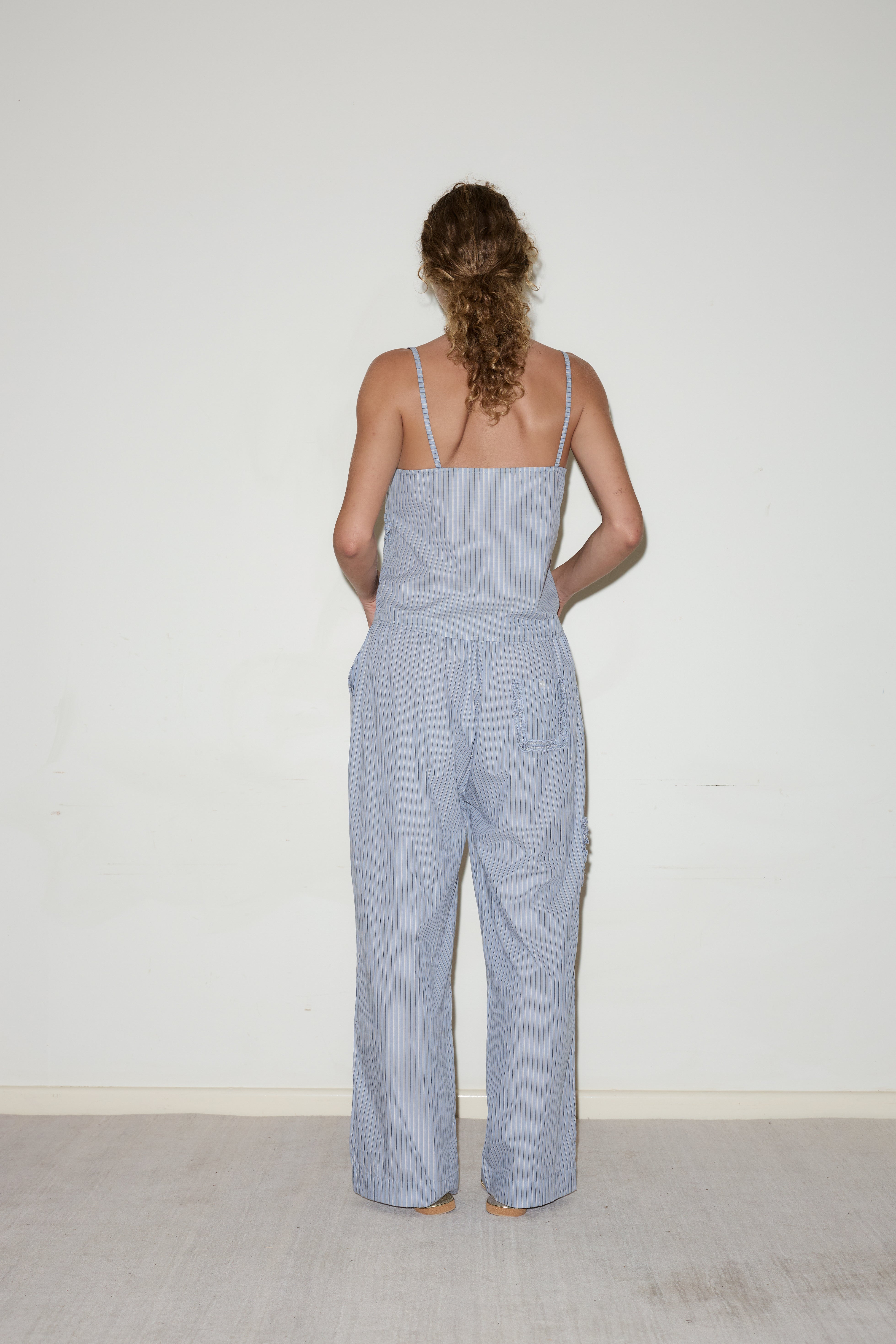 EYELET TOP - GLACIER STRIPE