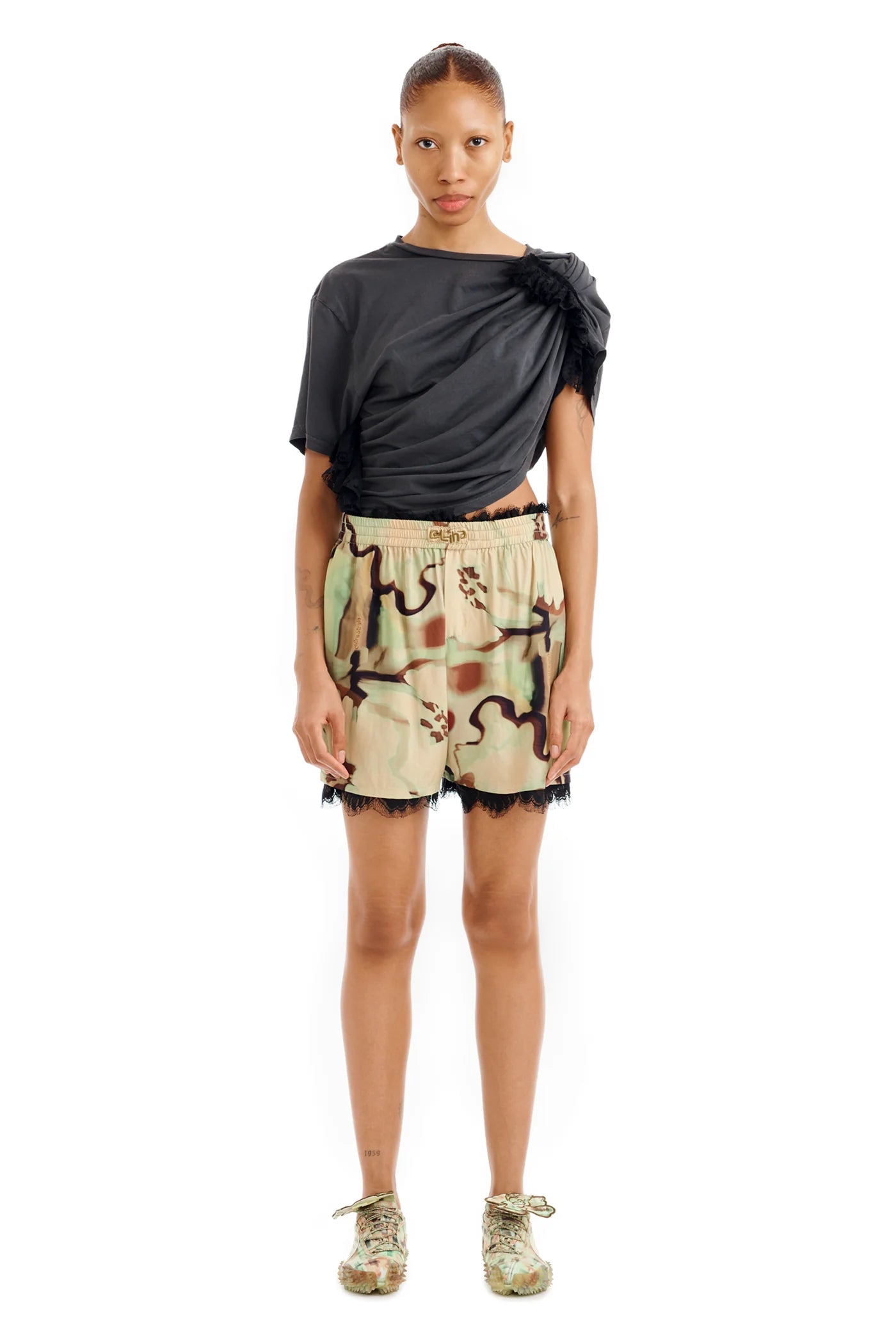 LACE EVA TEE - CHARCOAL