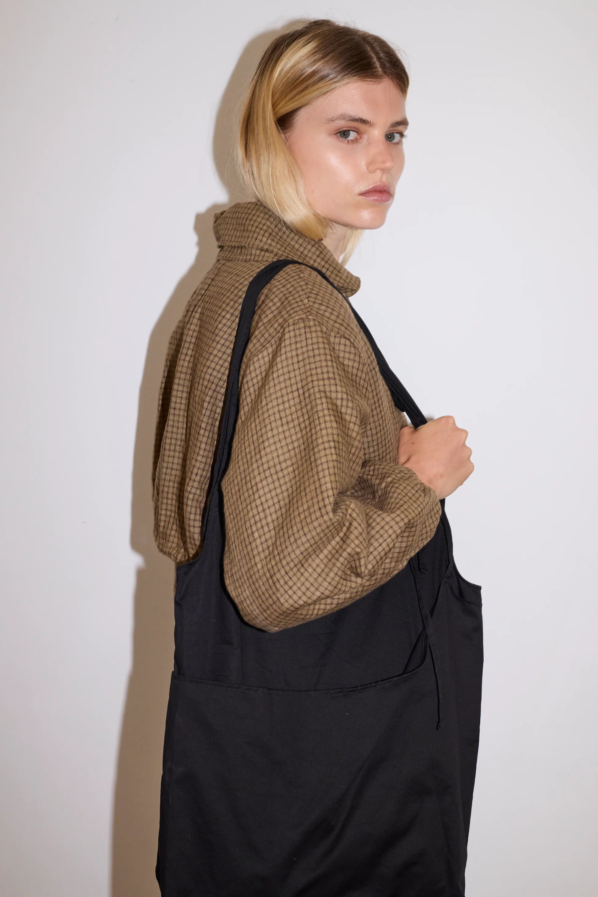 LAYERED TOTE - BLACK