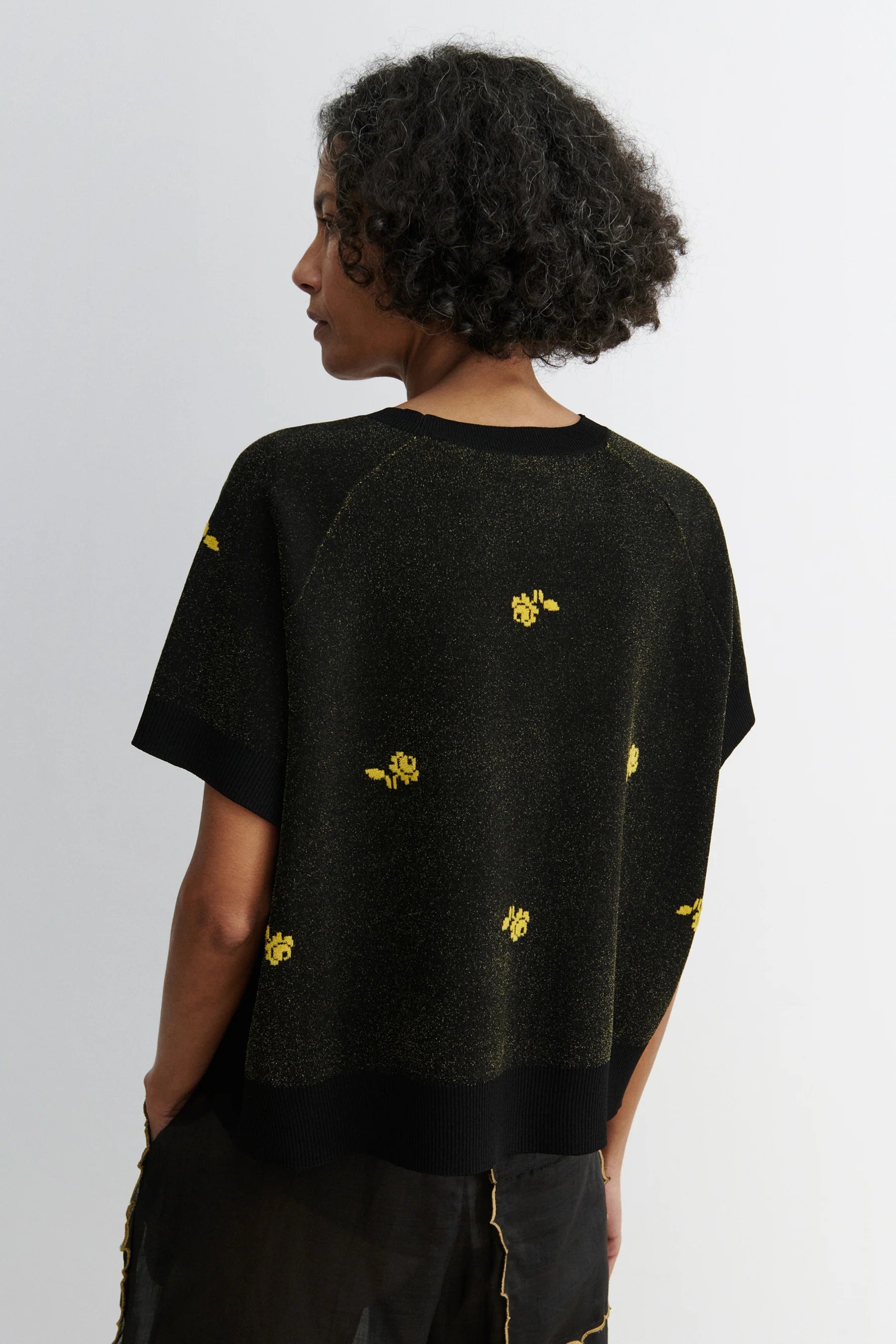 RAYNEY TOP - BLACK ROSE