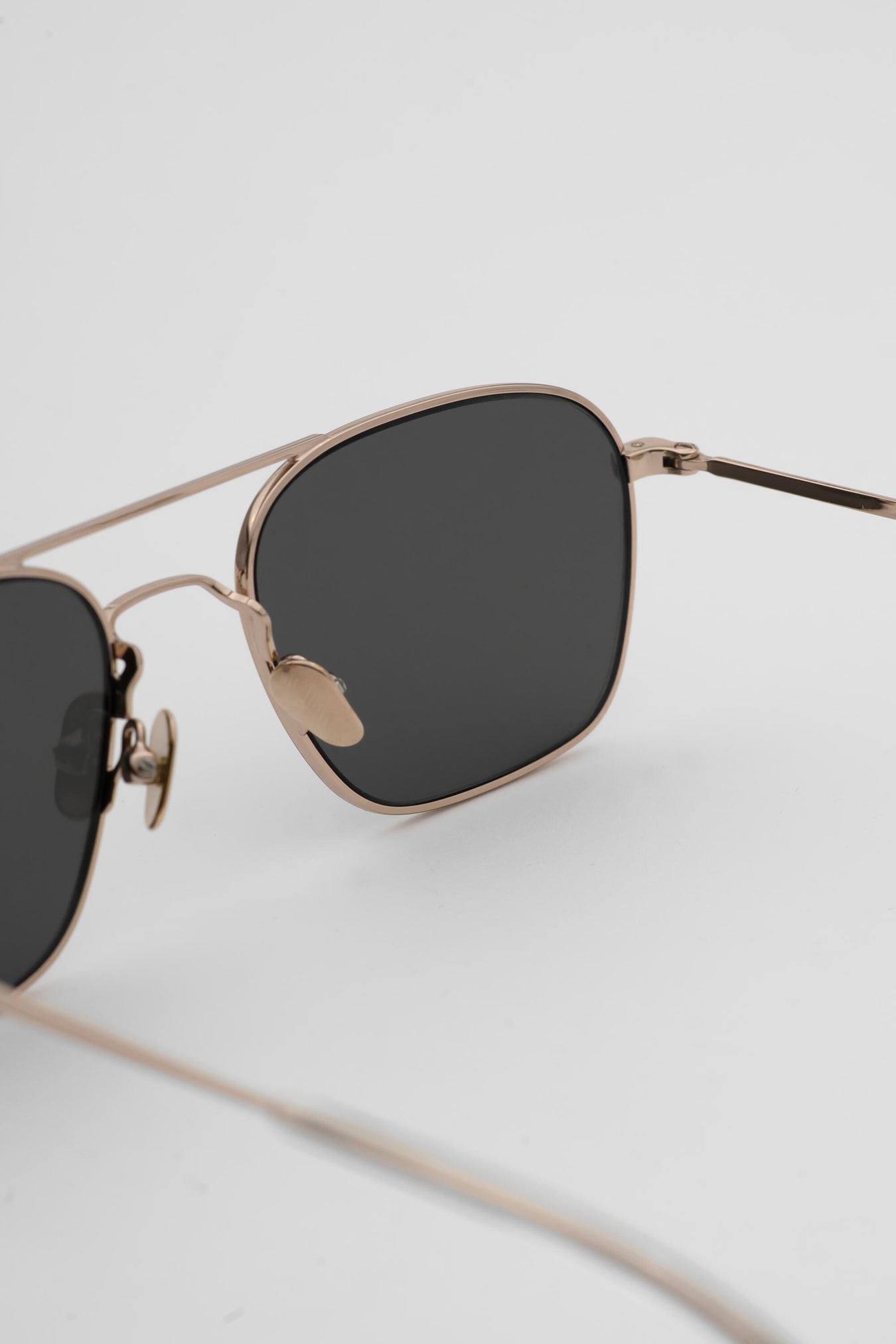 DION SUNGLASSES - GOLD