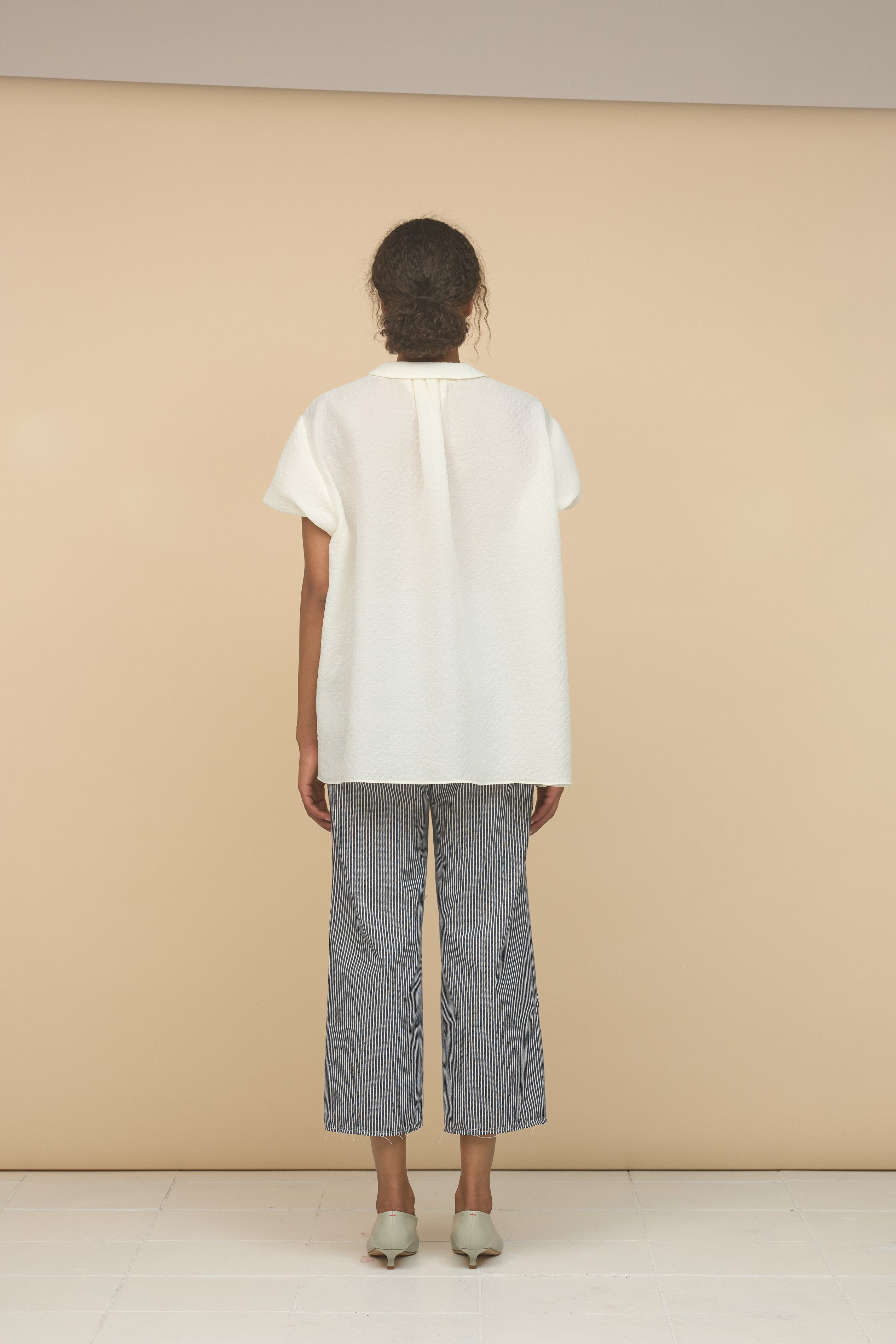 AUNTIE SHIRT - WHITE