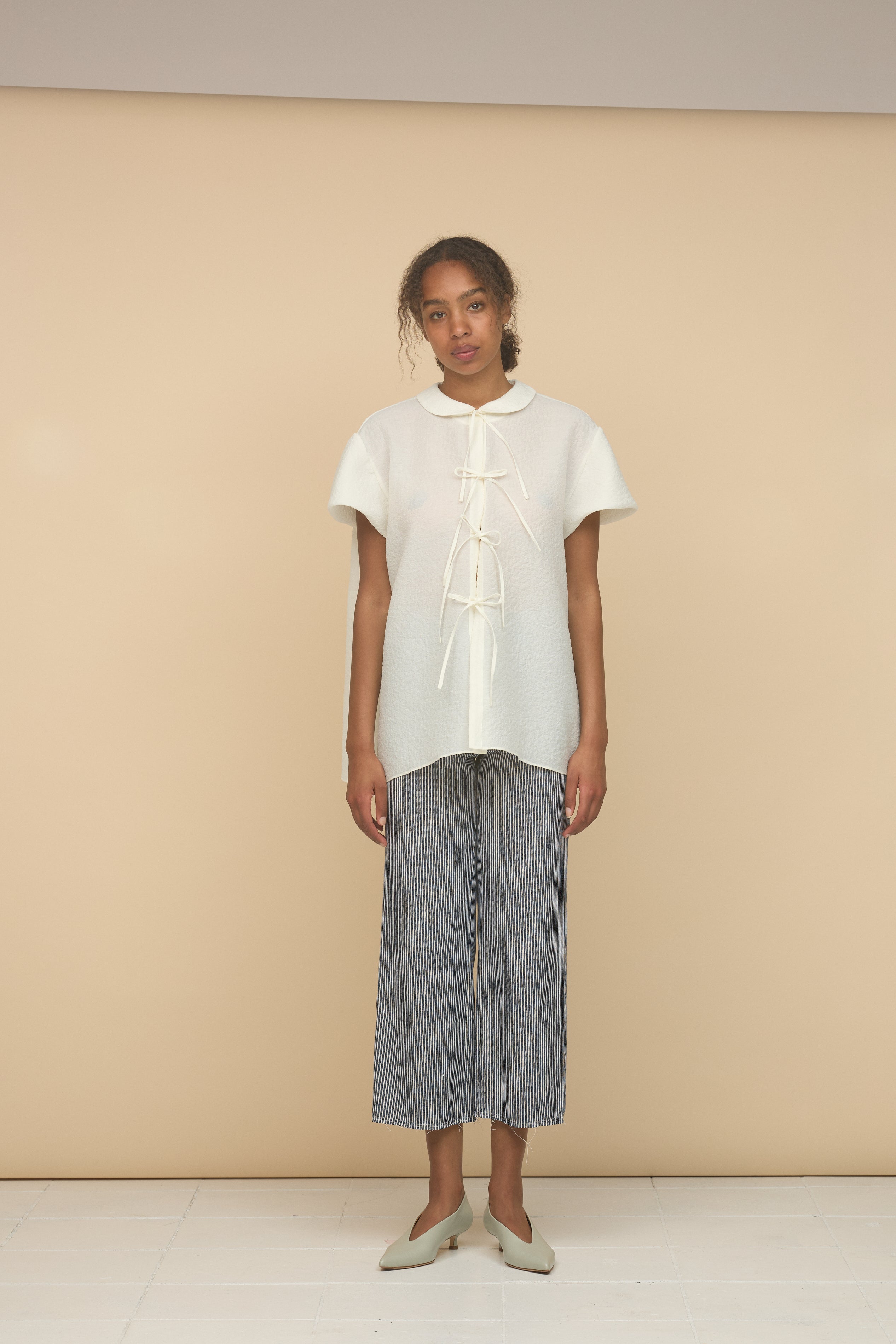 AUNTIE SHIRT - WHITE