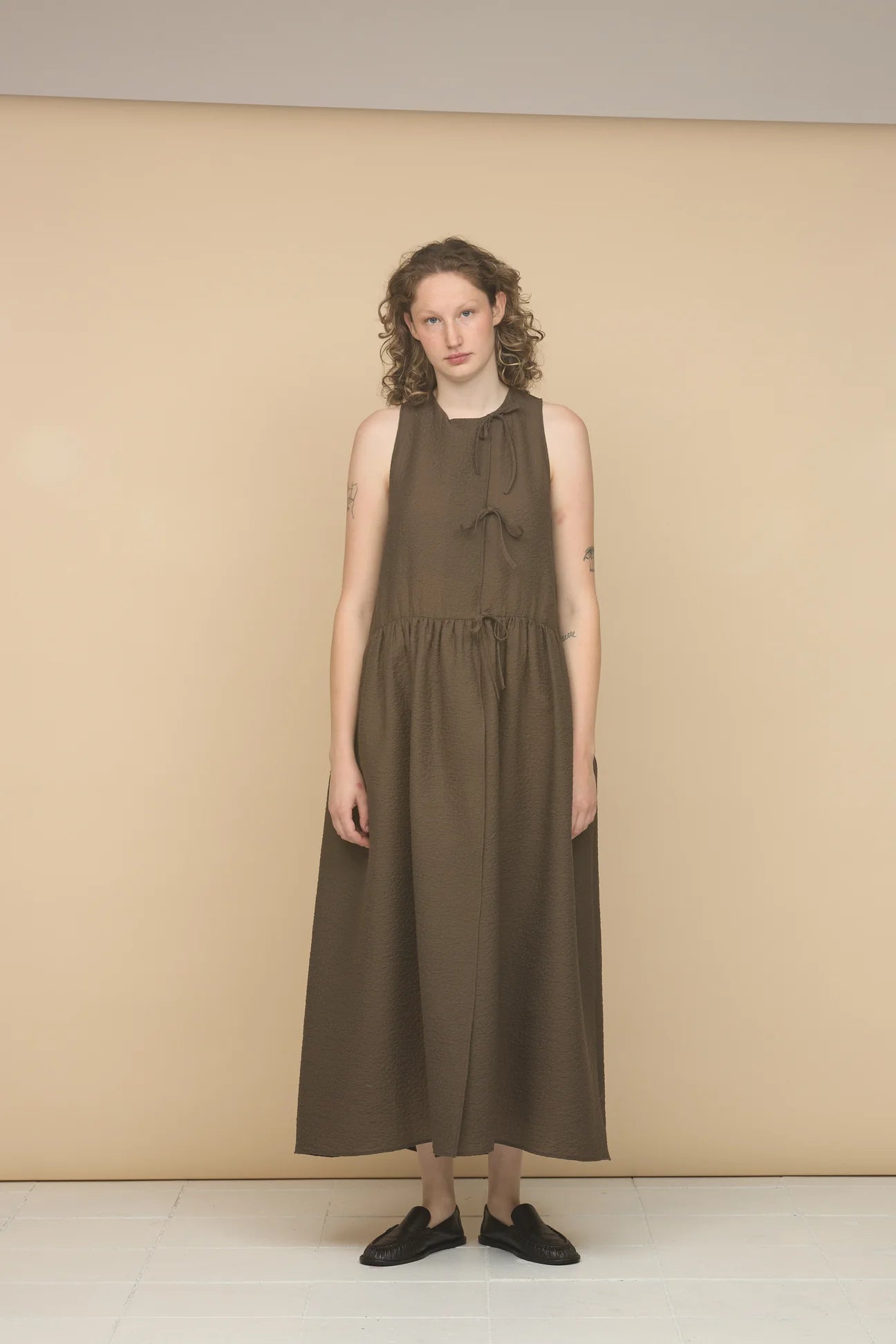 ANOUK BOW DRESS - BROWN