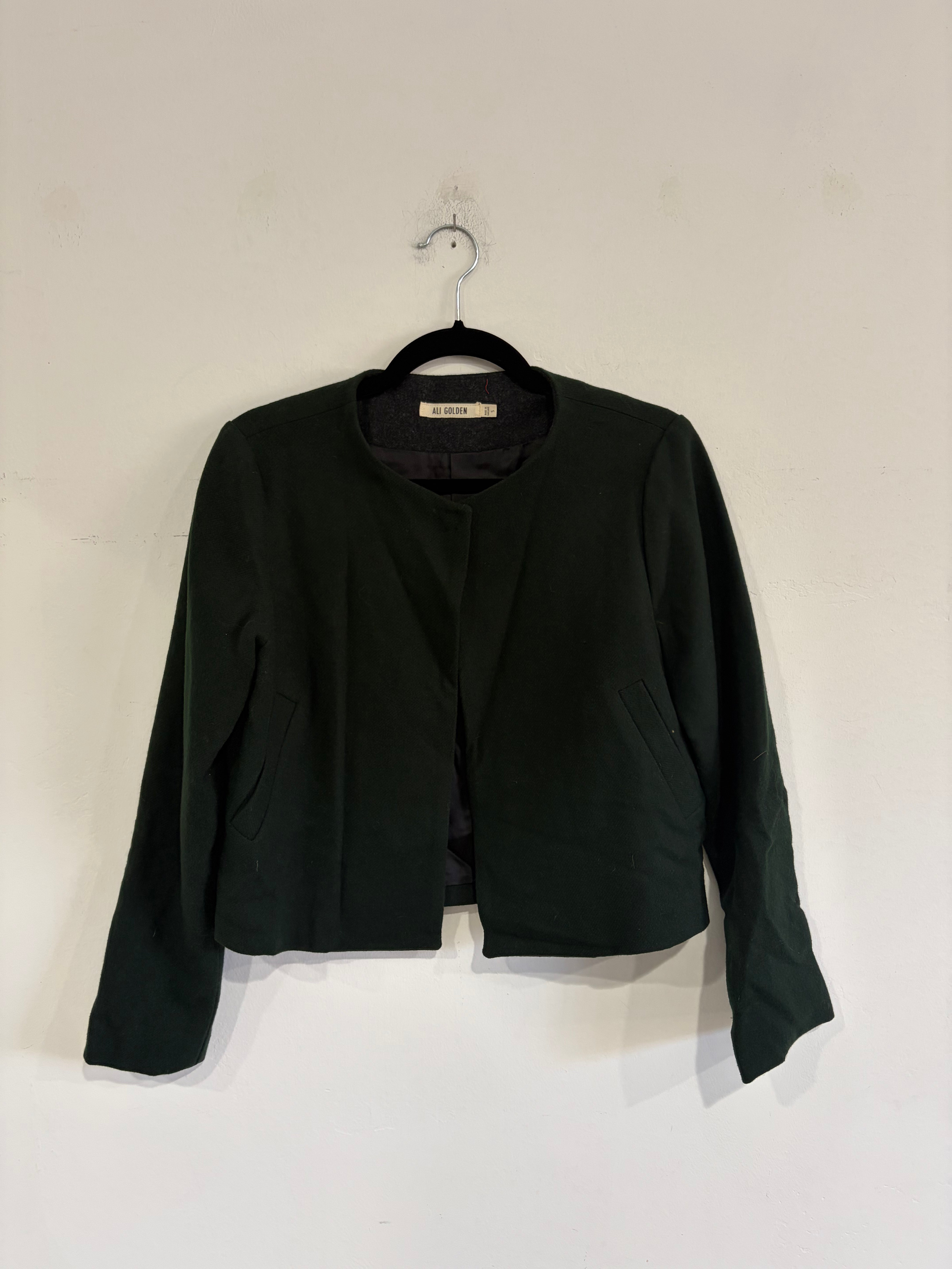 SAMPLE - WOOL COLLARLESS BLAZER - HUNTER GREEN