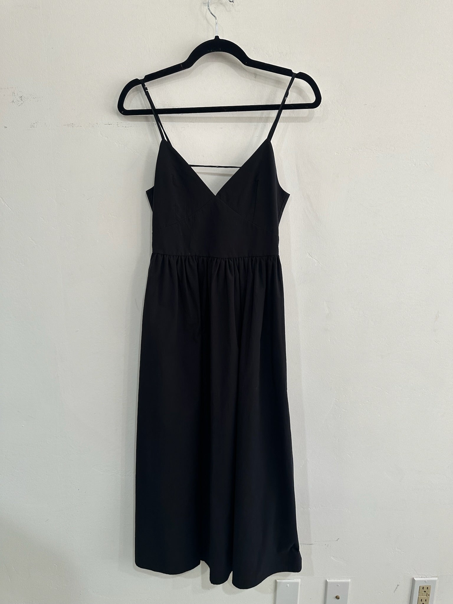 SAMPLE - TIE BACK MIDI DRESS - BLACK SEERSUCKER