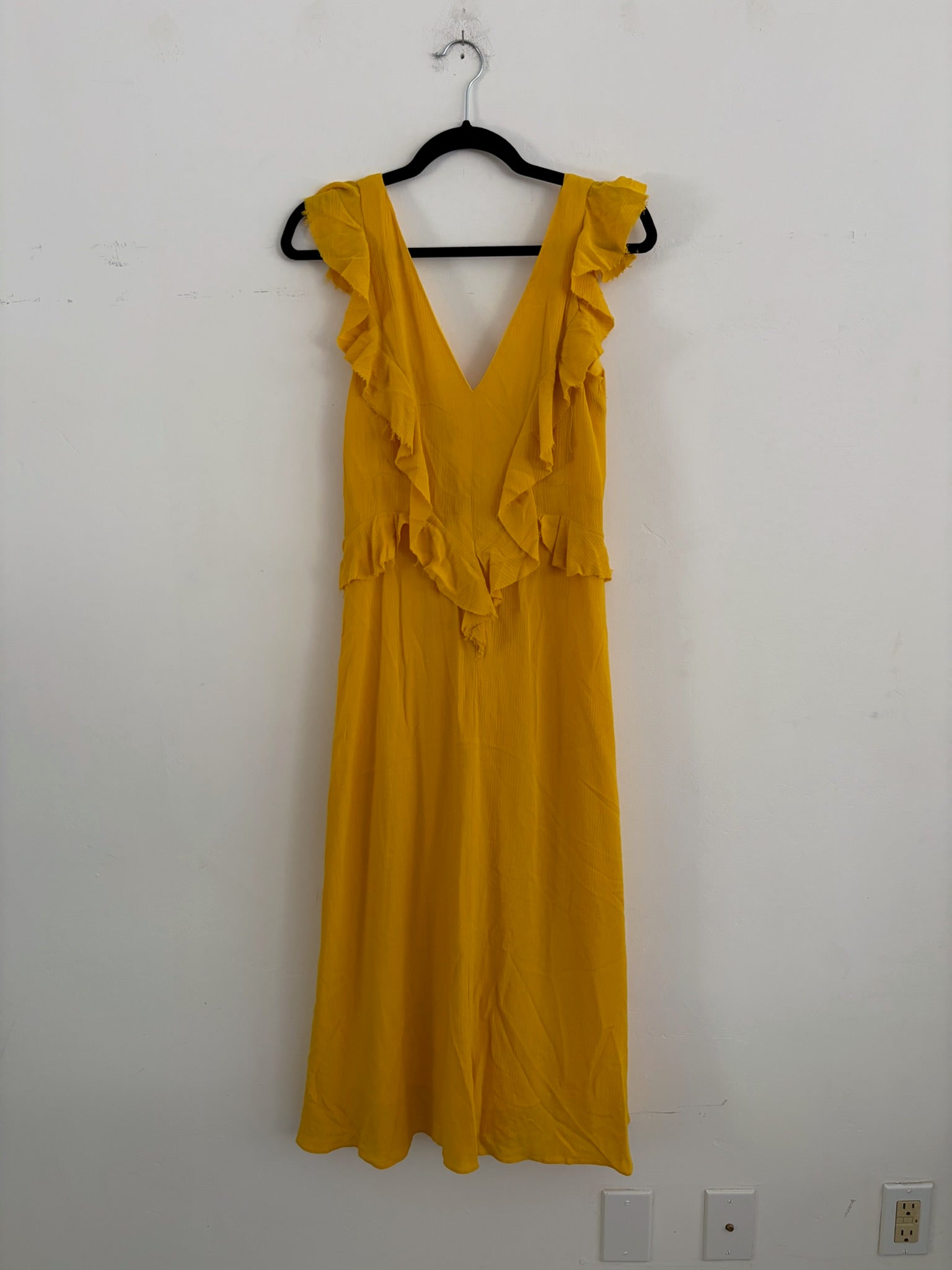 RACHEL COMEY - V-NECK RUFFLE MIDI DRESS - MARIGOLD
