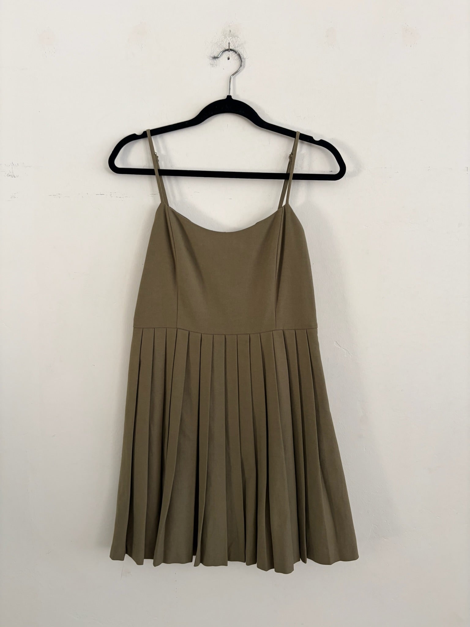 SAMPLE - PLEATED MINI DRESS - KHAKI