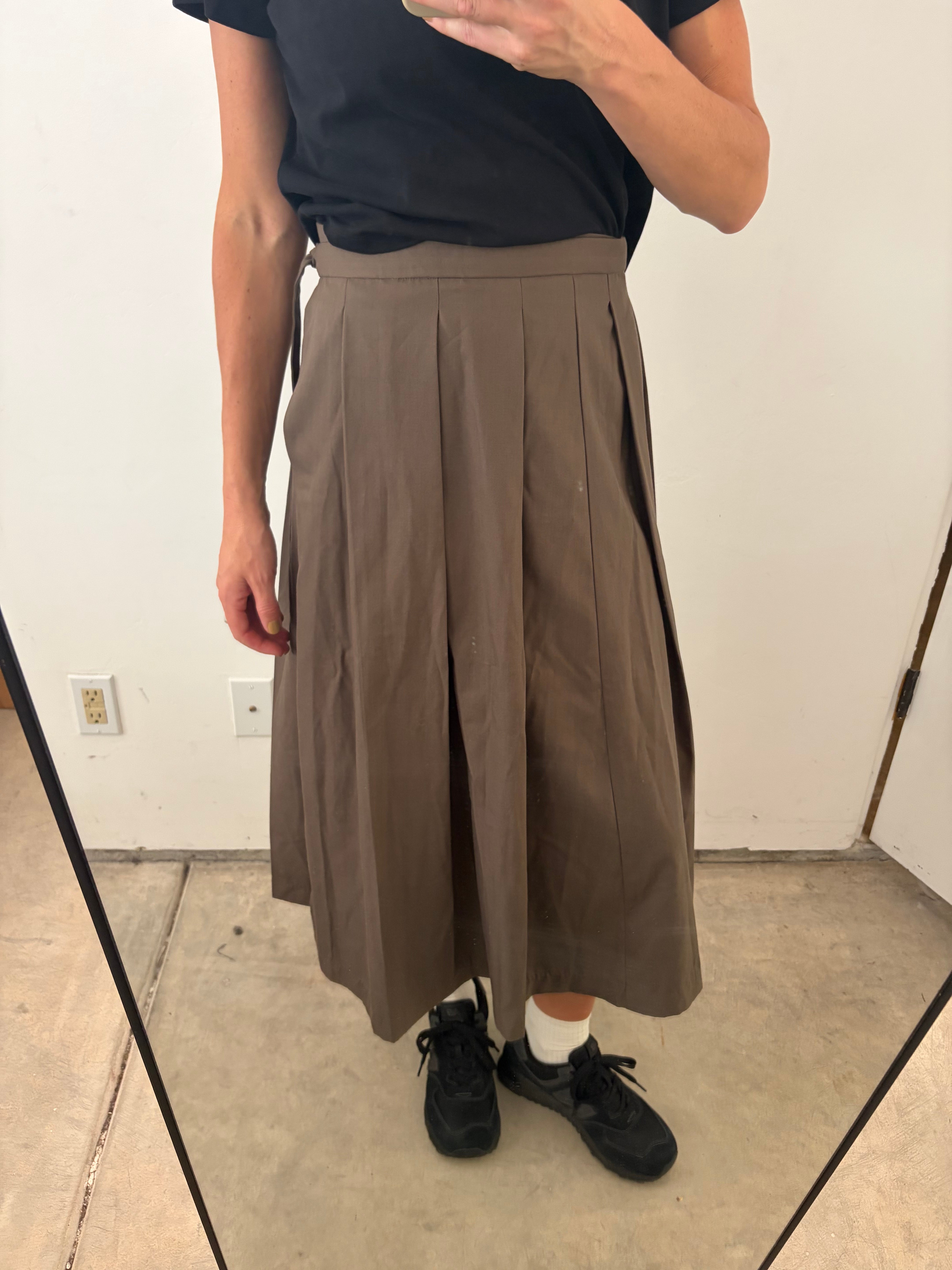 SAMPLE - PLEATED MIDI WRAP SKIRT - TAUPE