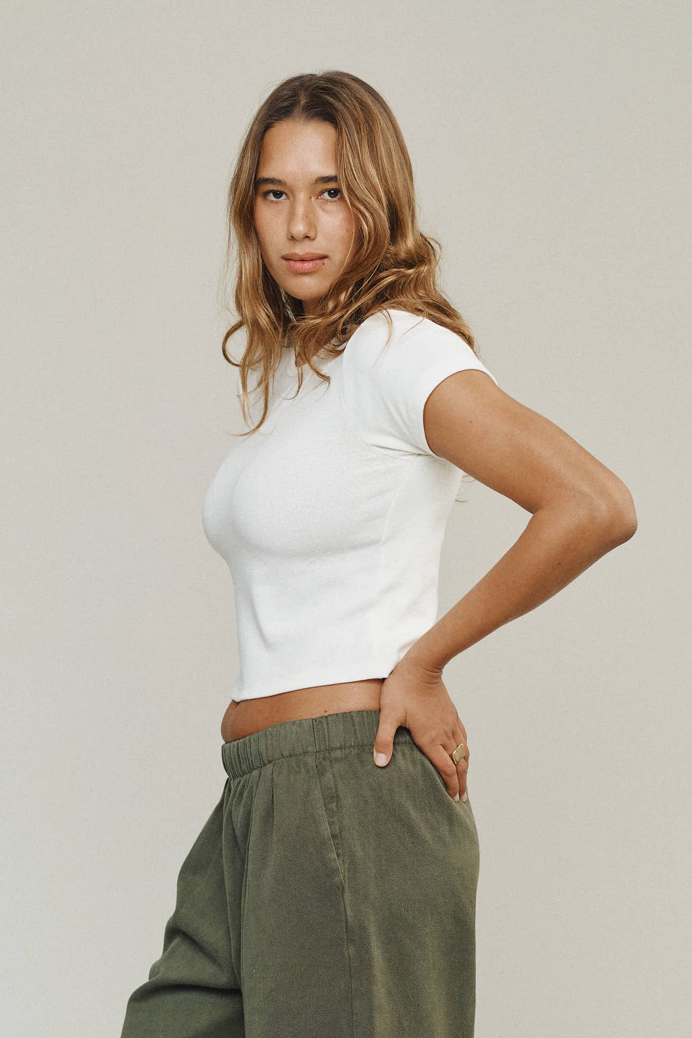 ISOLA TEE - COFFEE BEAN