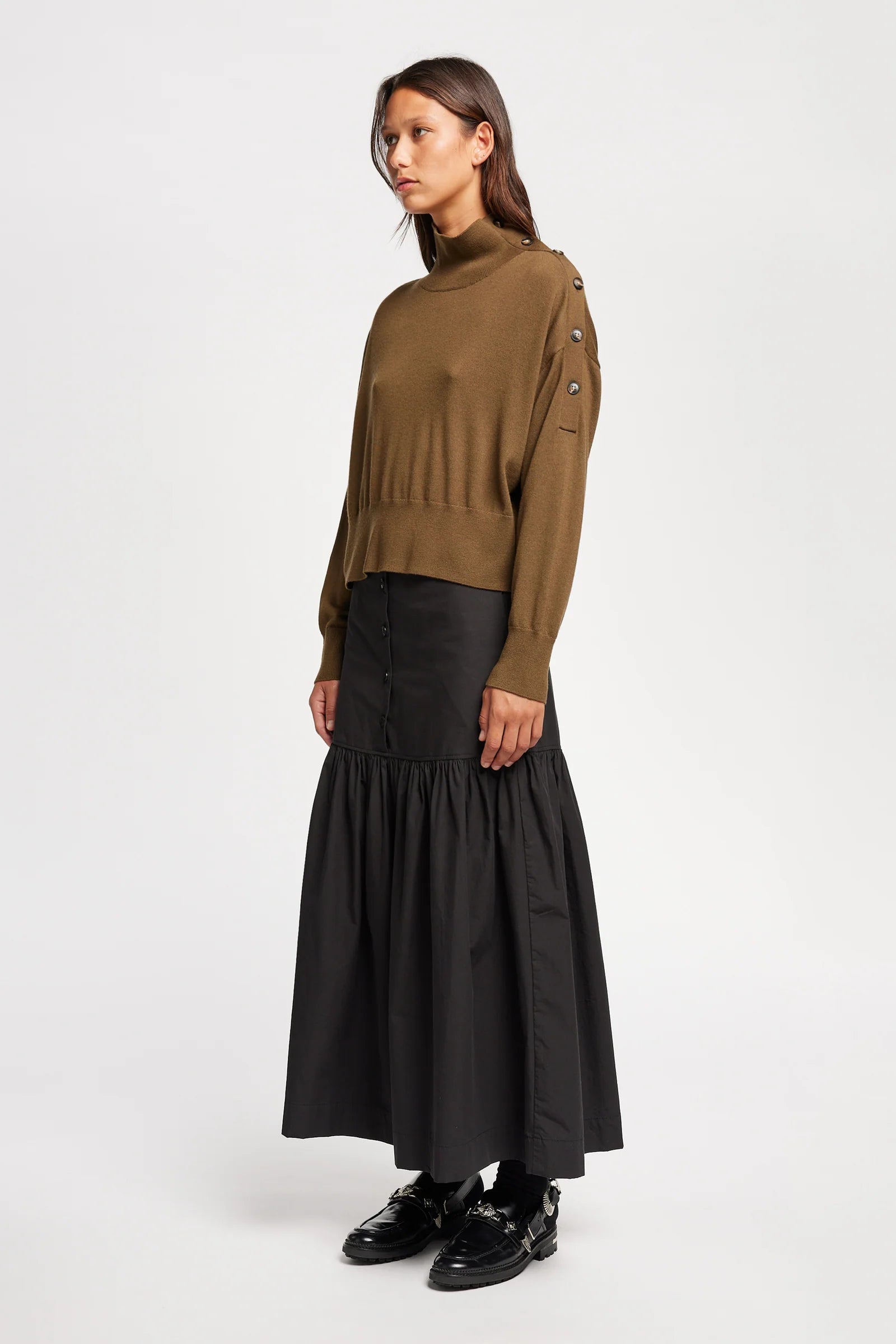 IMPART MOCK NECK SWEATER - BROWN
