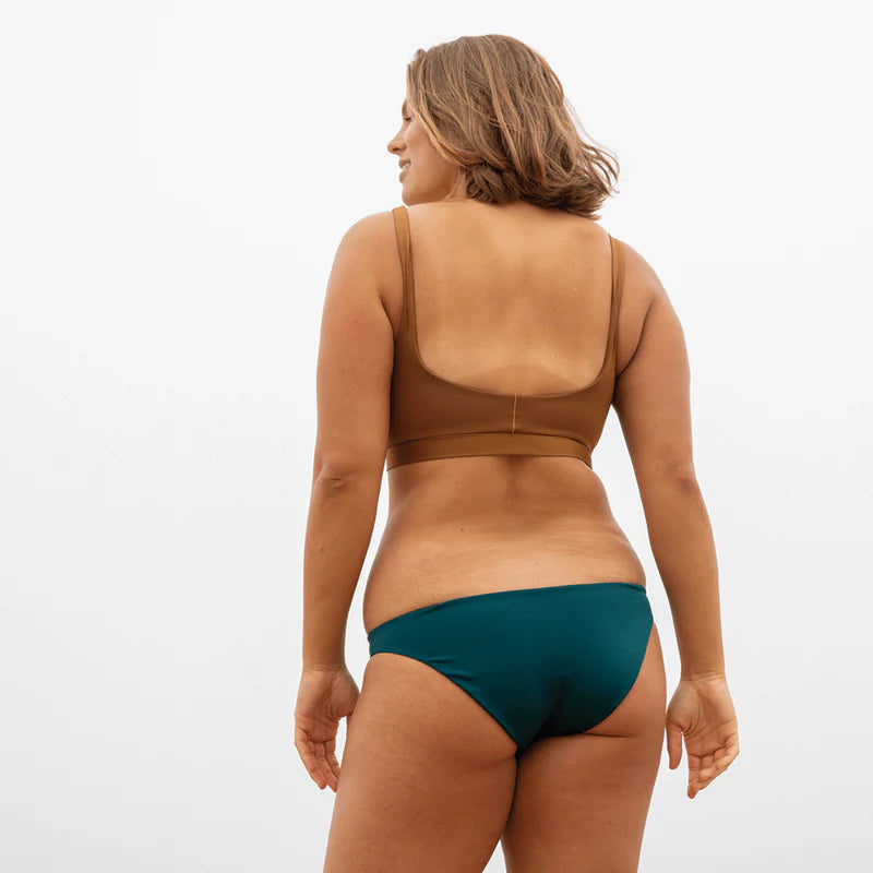 TOP SHELF TOP - TAN LINES