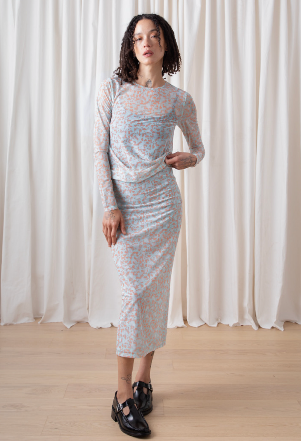 SAMPLE - MESH PENCIL SKIRT - BLUE