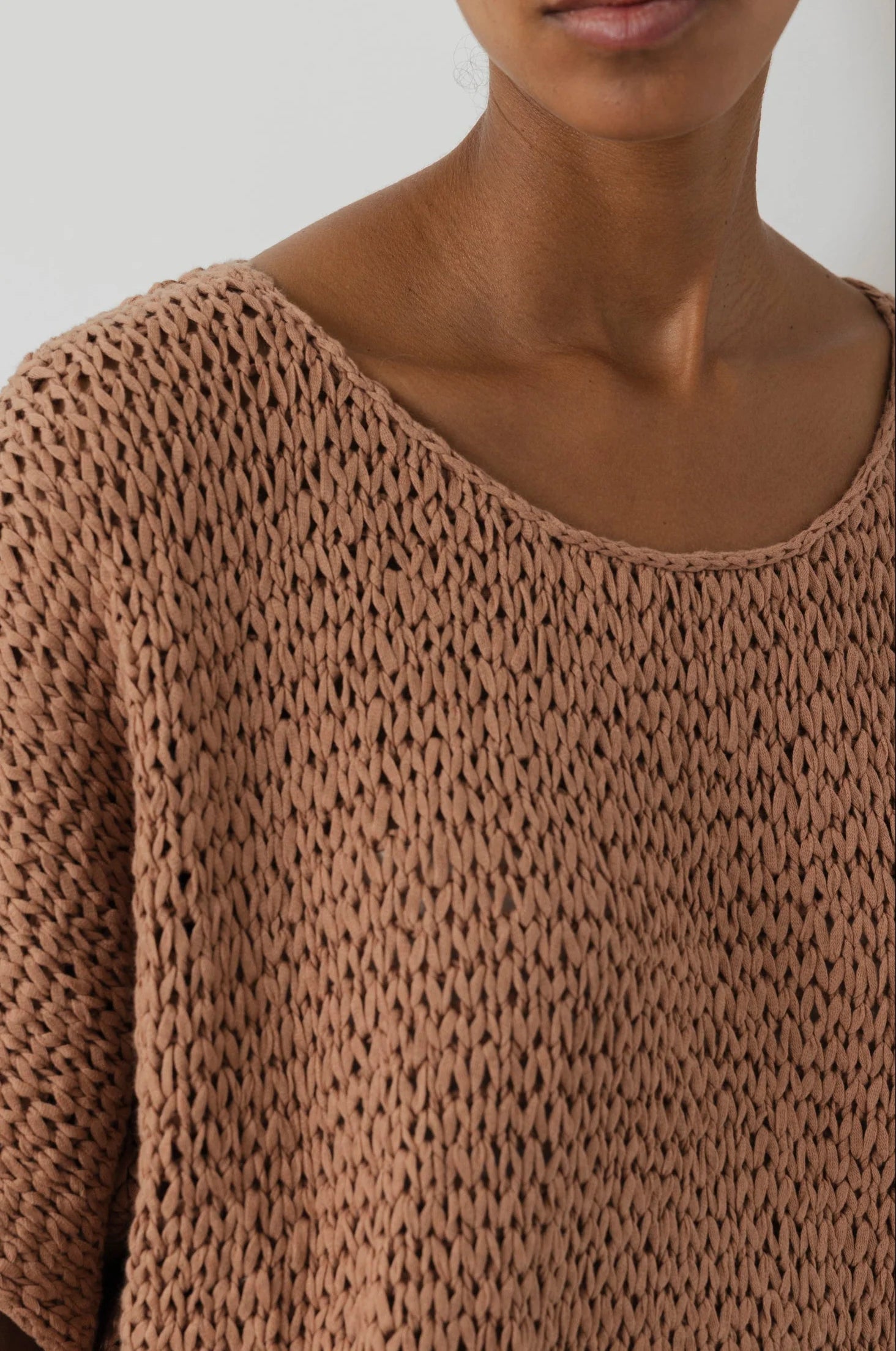 HAND KNIT TEE - CLAY