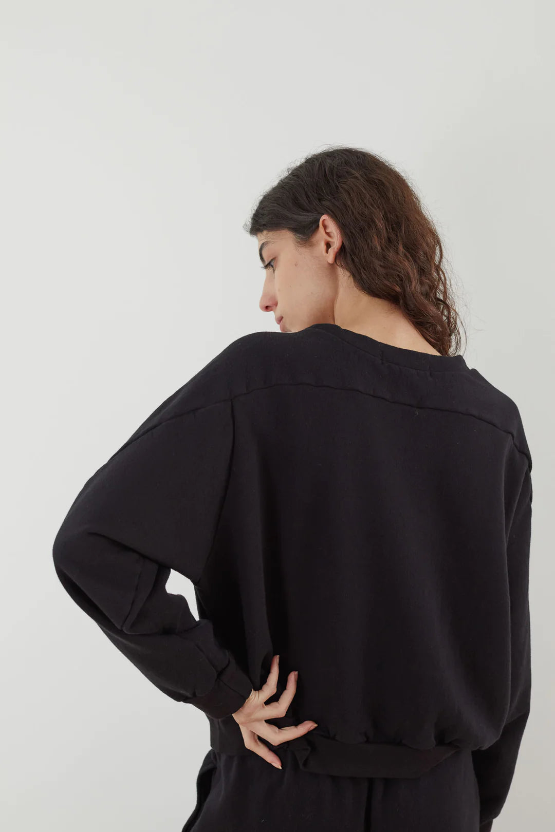 WINTER EASY SWEATSHIRT - BLACK