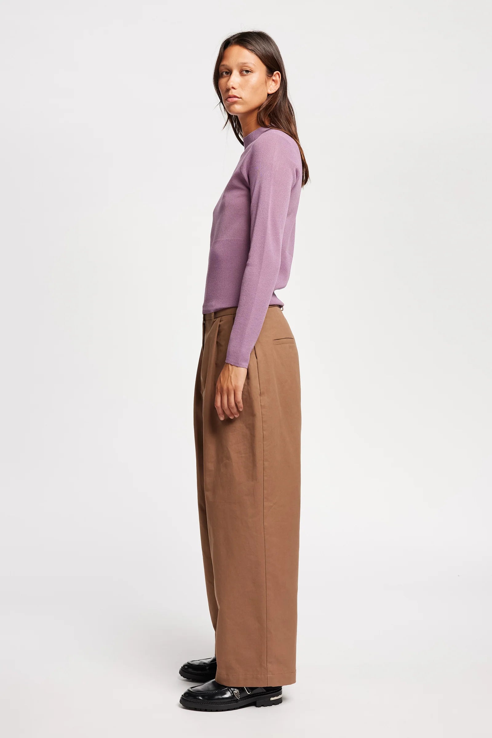 CLARITY SLIM CREW KNIT - MAUVE