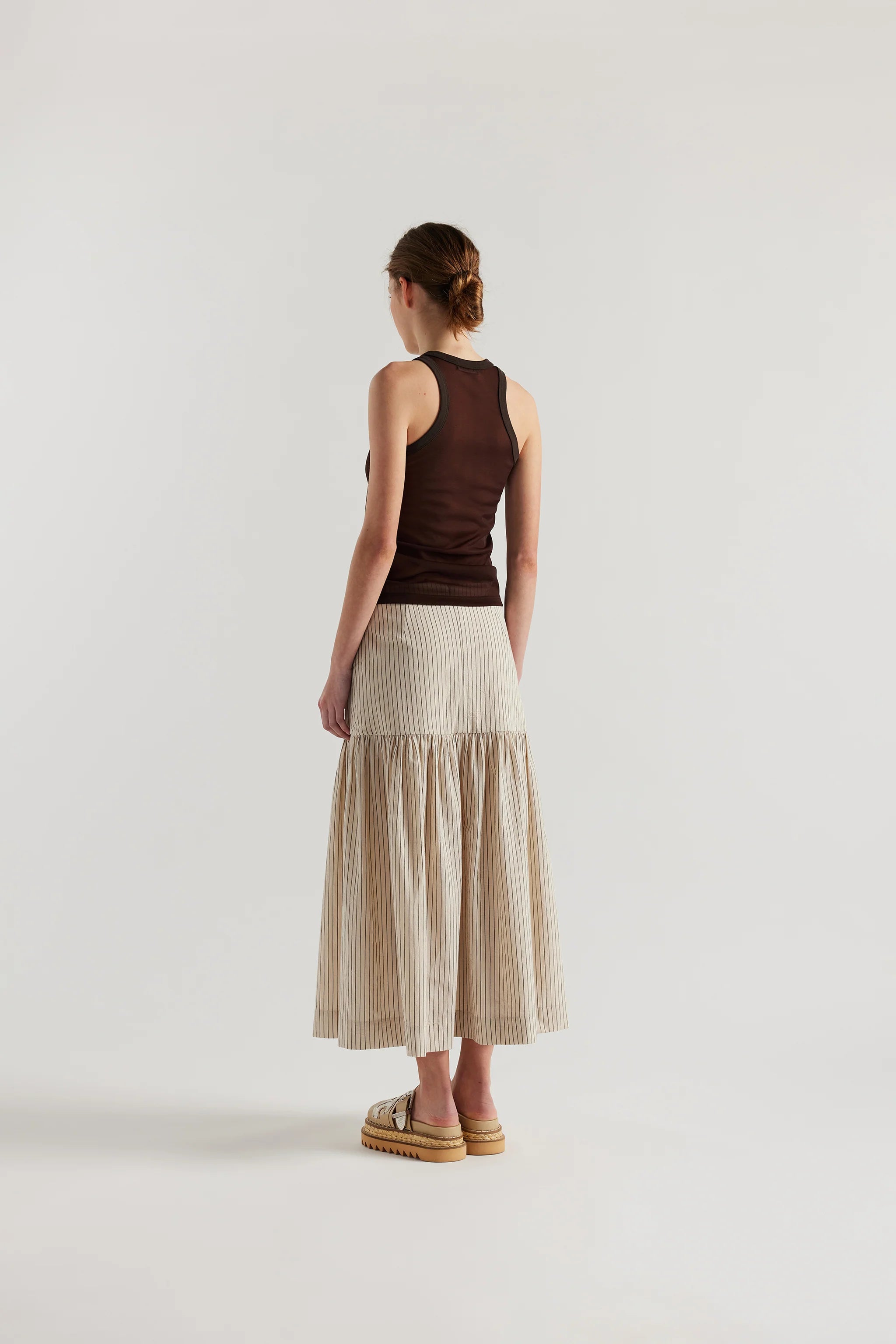 TRANSFORMATION TANK - BROWN