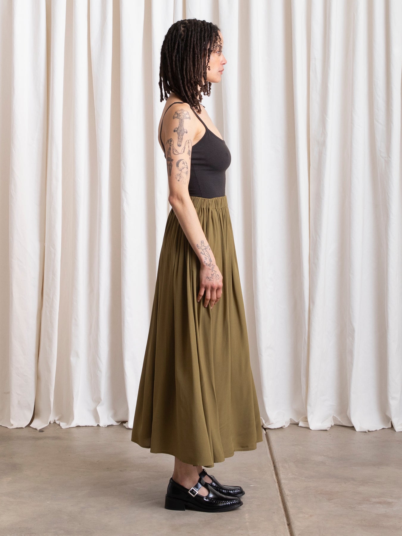 FULL SKIRT - OLIVE MATTE