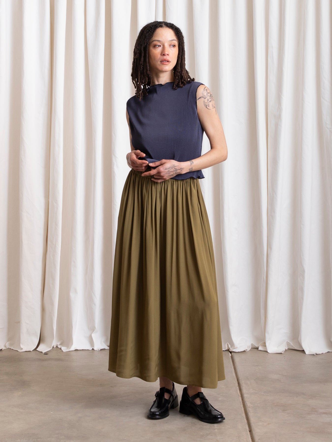 FULL SKIRT - OLIVE MATTE
