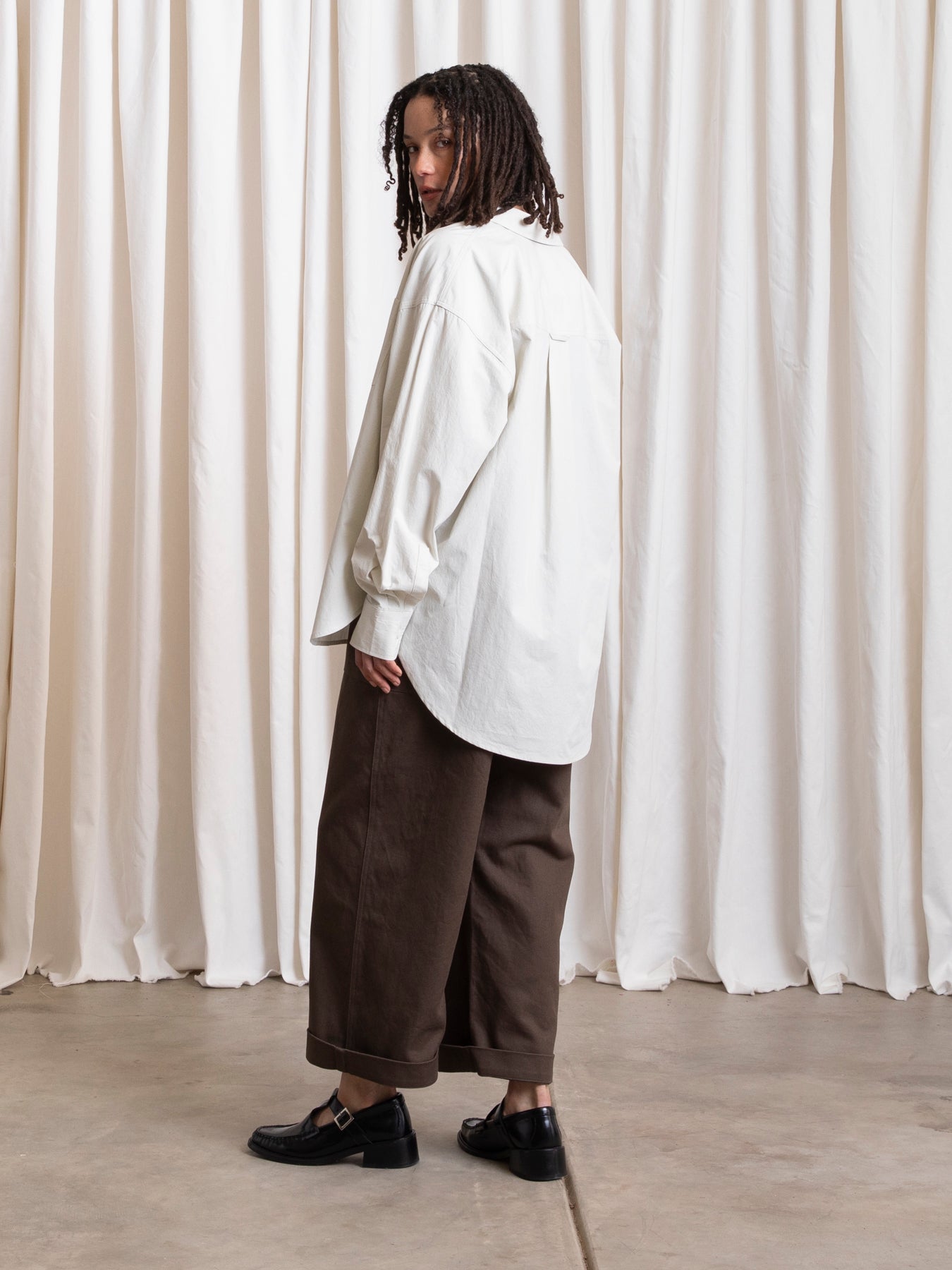 BUTTON DOWN OVERSIZED SHIRT - ECRU