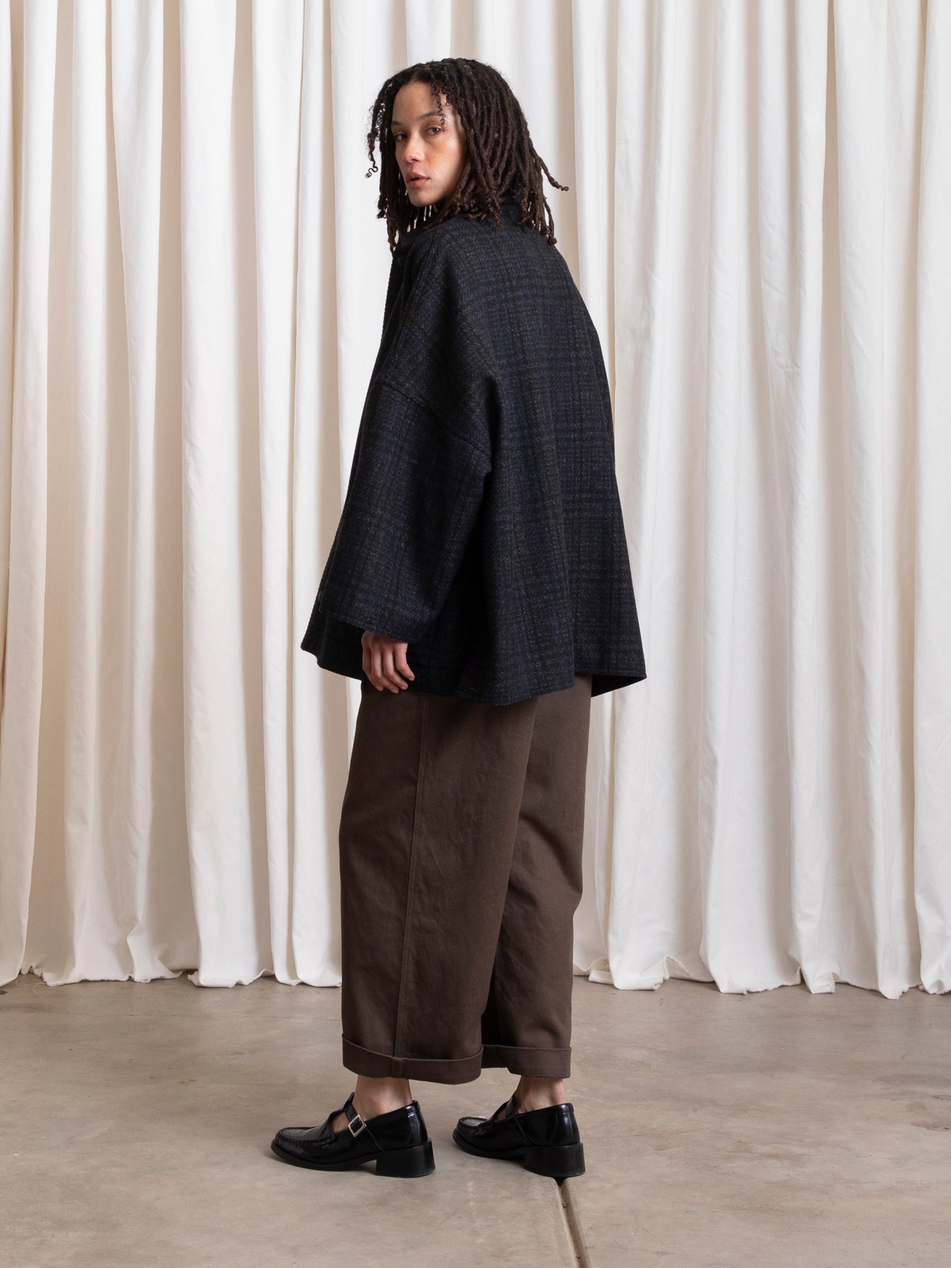 OVERSIZED WOOL SHIRT JACKET - BLUE/GREY PLAID