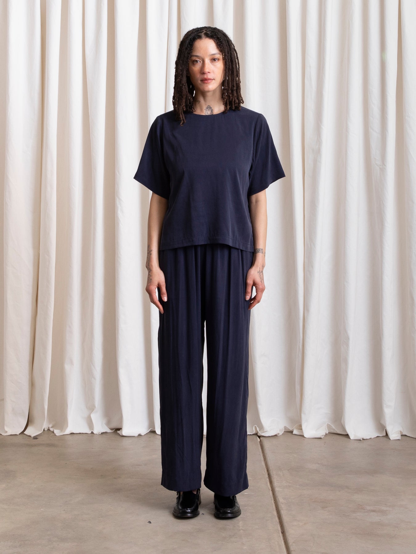 WOVEN T-SHIRT - NAVY