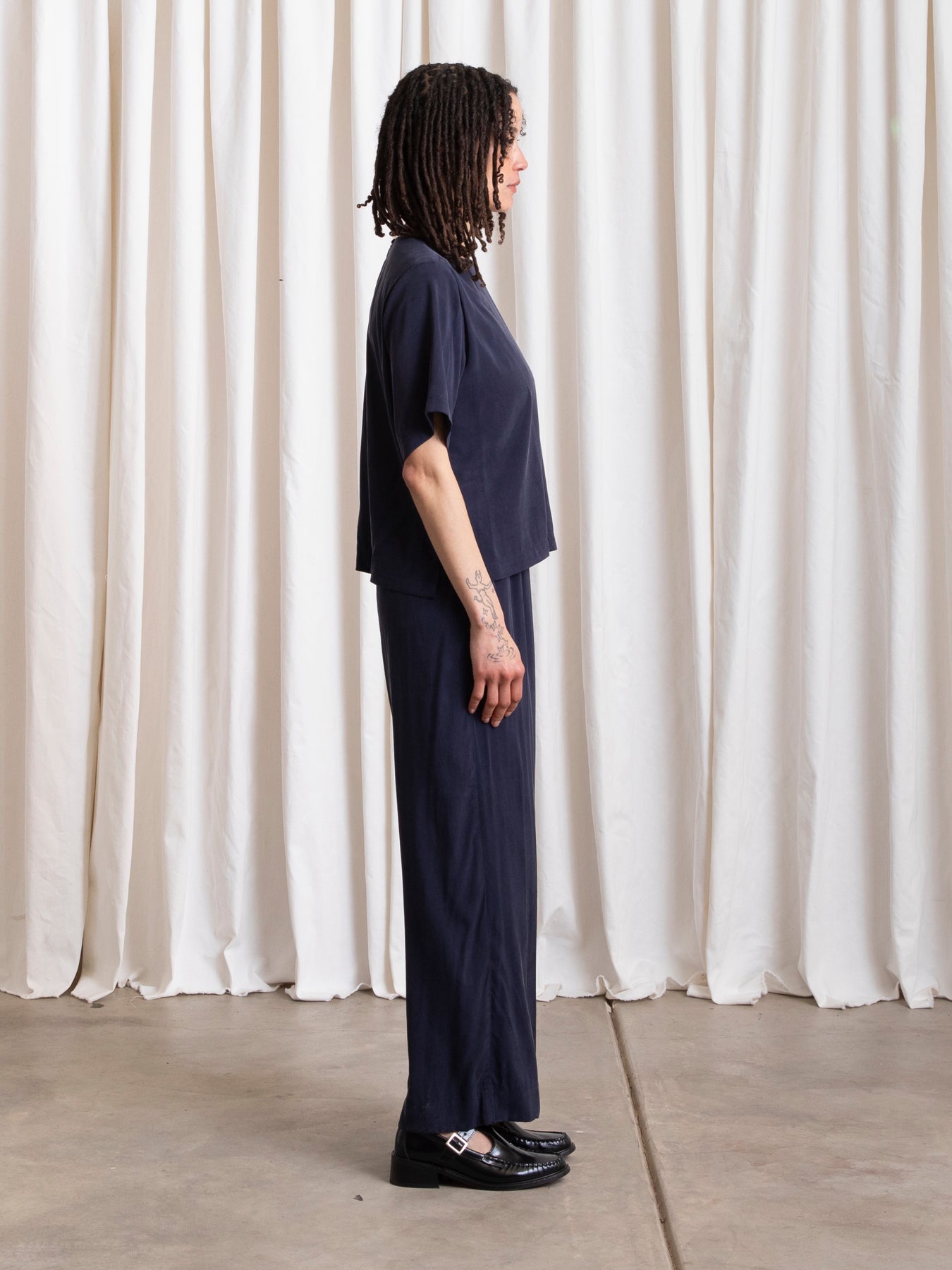 WOVEN T-SHIRT - NAVY