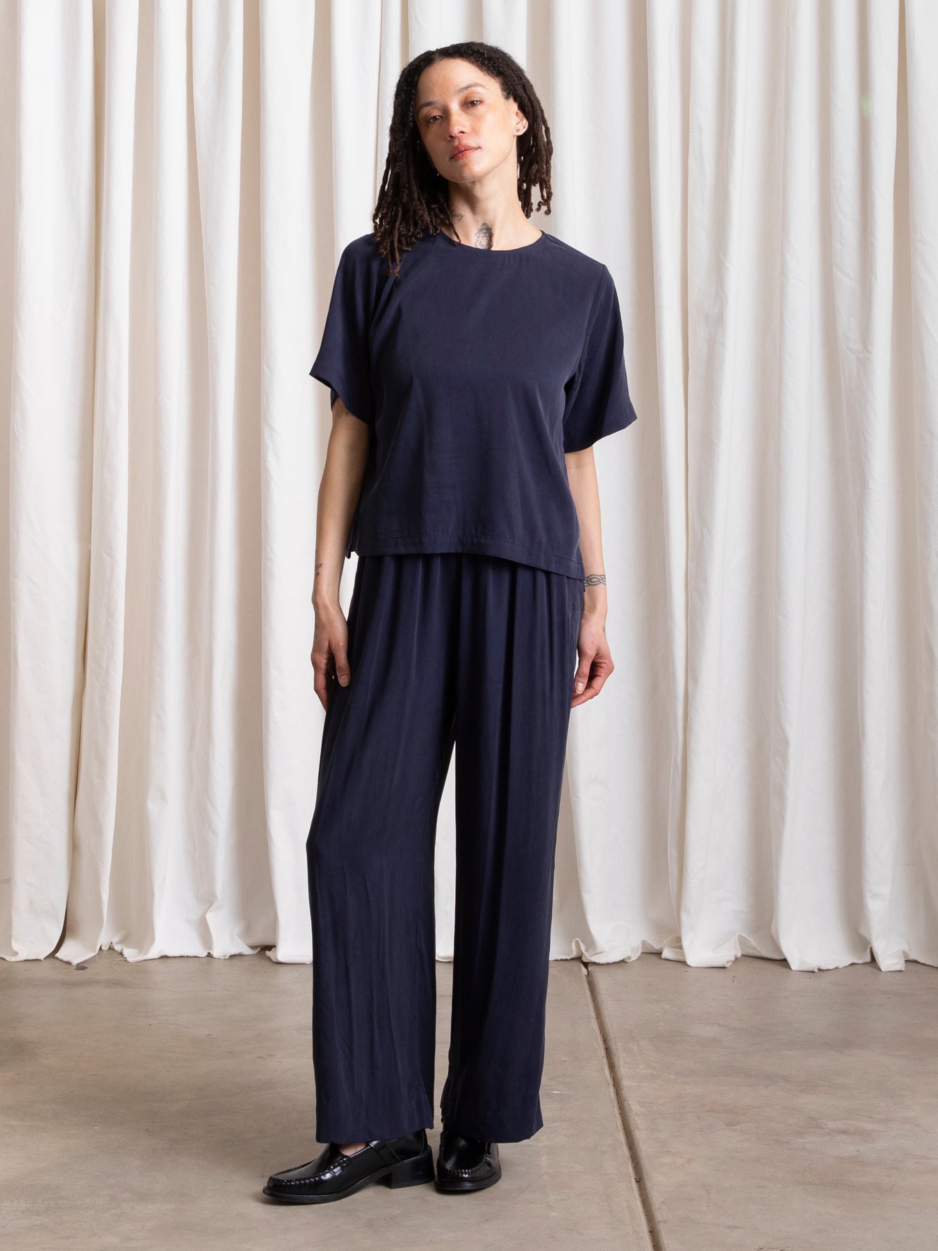WOVEN T-SHIRT - NAVY