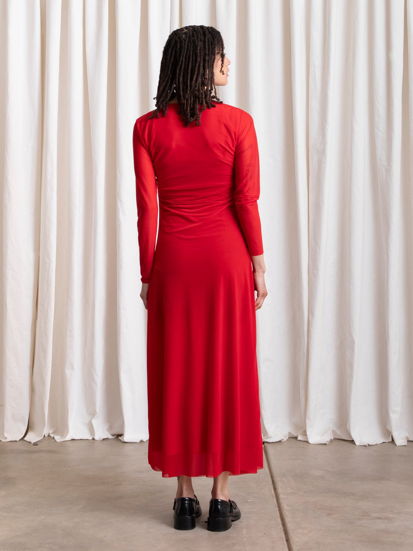 FITTED LS DRESS - RED