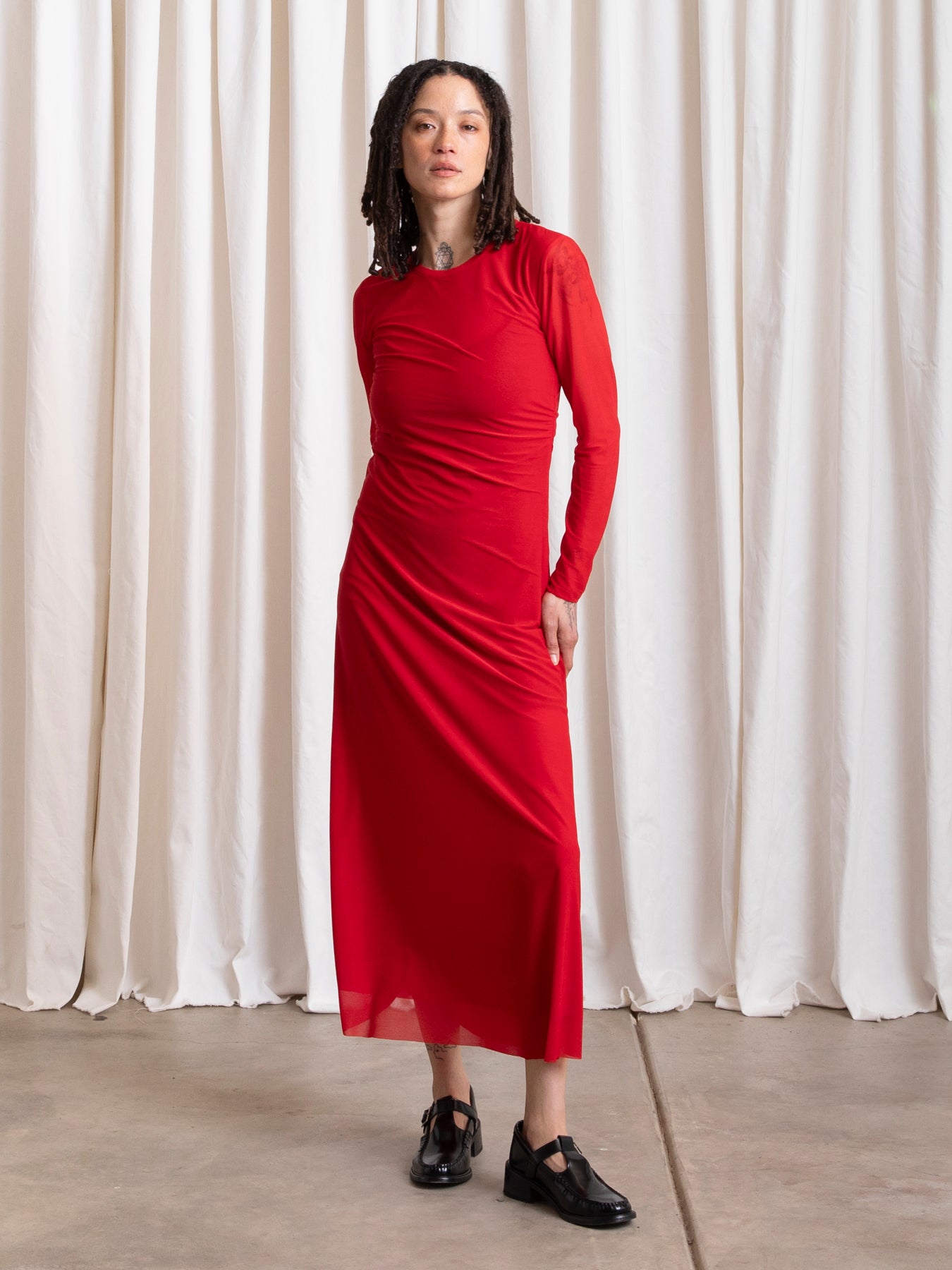 FITTED LS DRESS - RED
