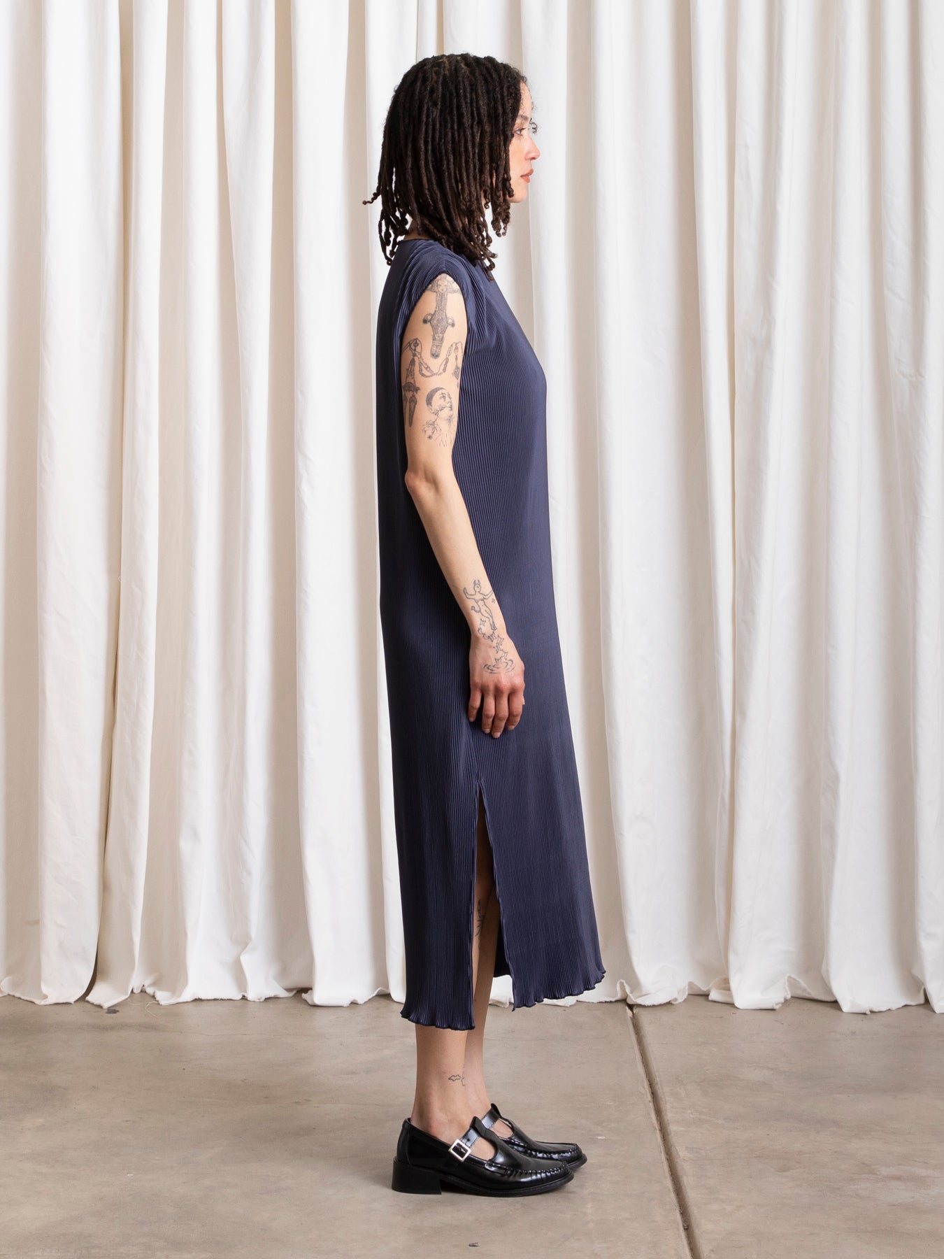 PLEATED TANK DRESS - NAVY