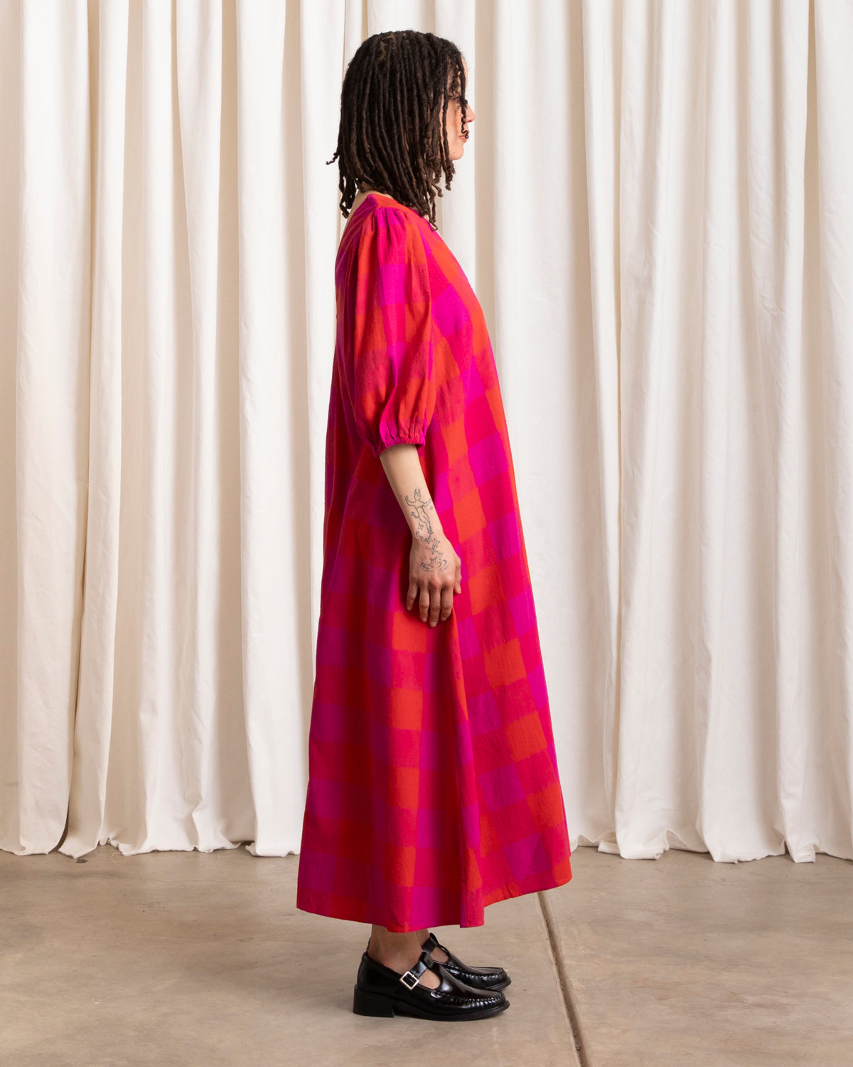 DOUBLE V-NECK MAXI DRESS - POPPY/PINK PLAID