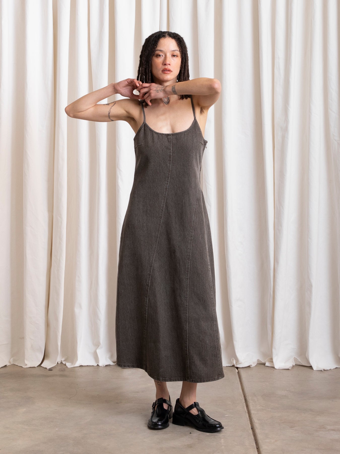 SEAMED TANK DRESS - BROWN DENIM