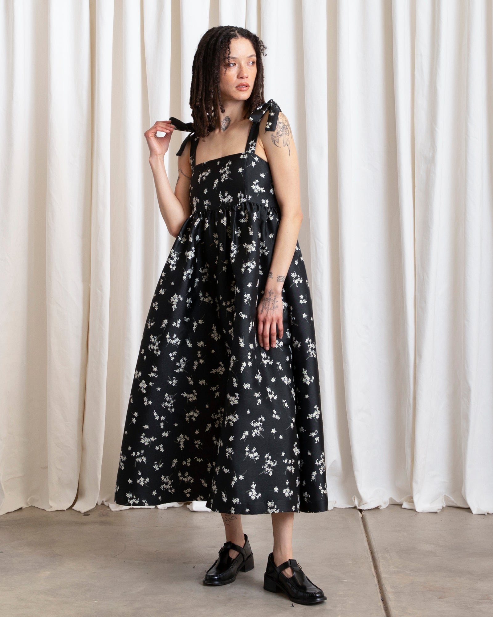 TIE STRAP DRESS - BLACK JACQUARD