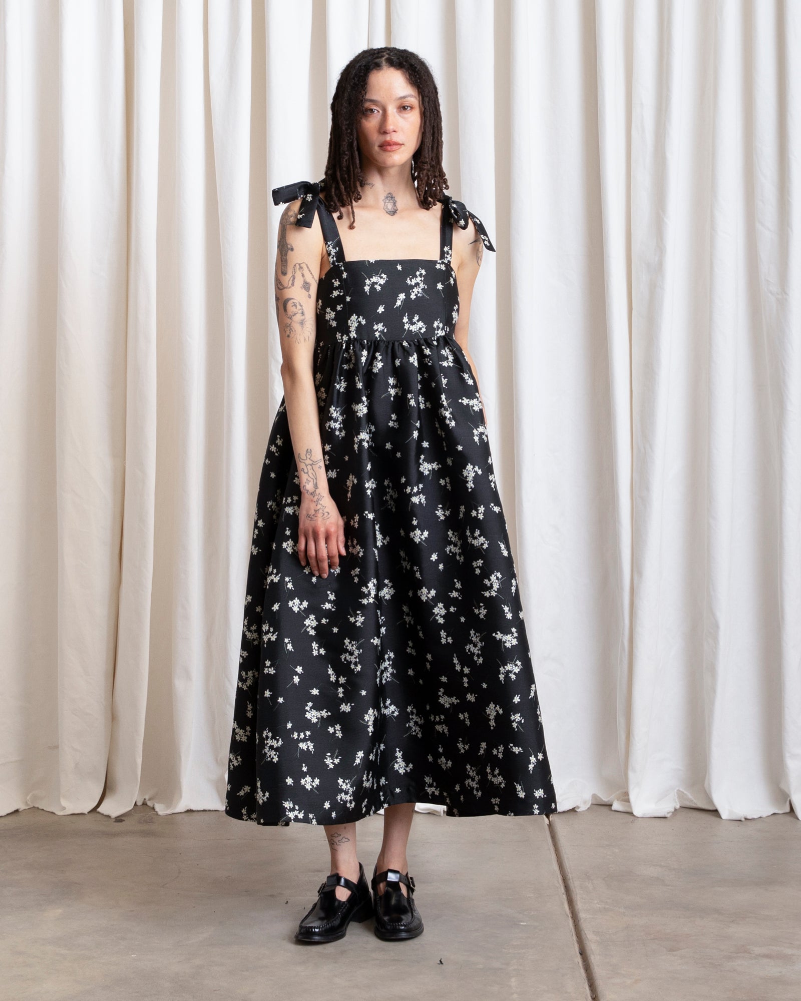 TIE STRAP DRESS - BLACK JACQUARD