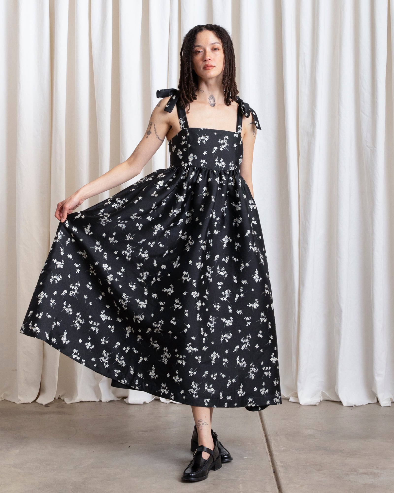 TIE STRAP DRESS - BLACK JACQUARD