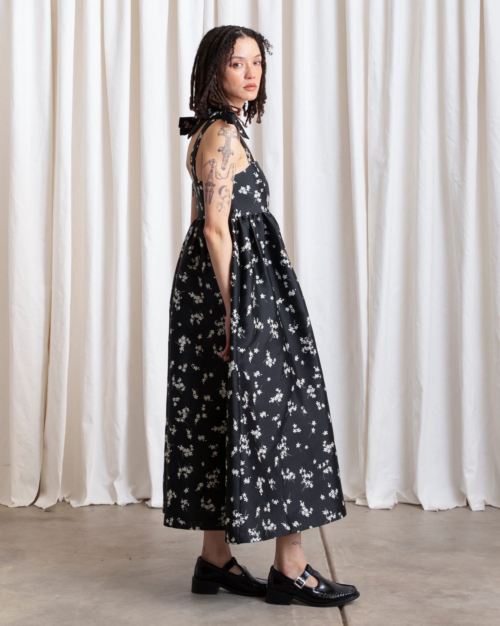 TIE STRAP DRESS - BLACK JACQUARD