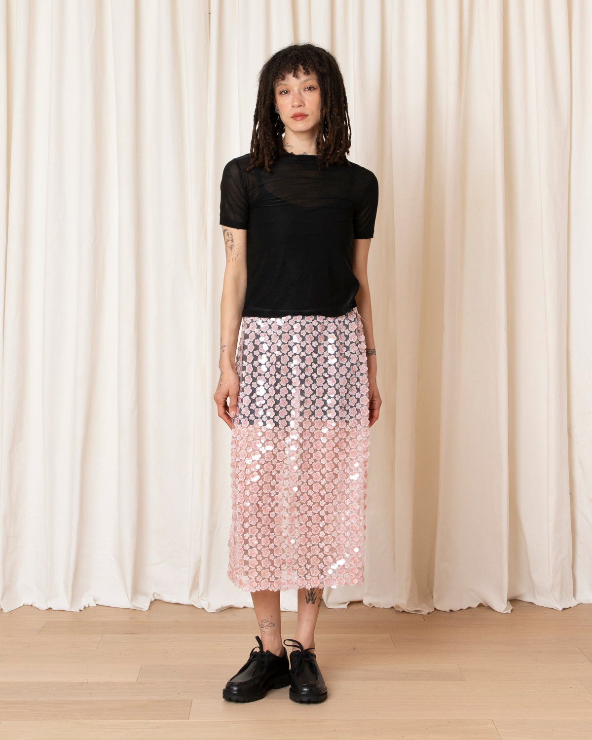 SEQUIN MIDI SKIRT - PINK FLOWERS