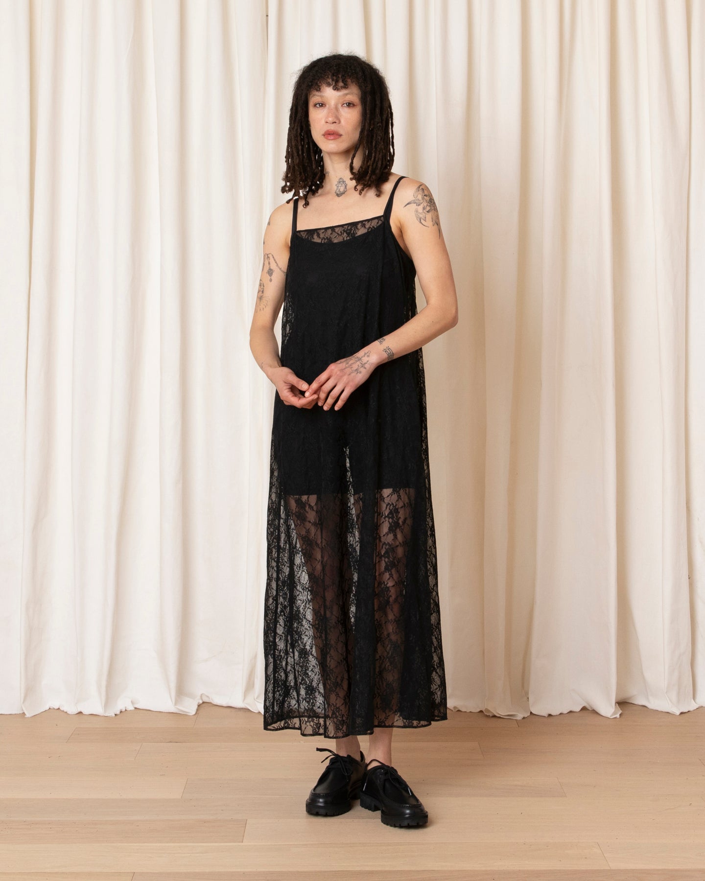 LACE SQUARE NECK FULL DRESS - BLACK