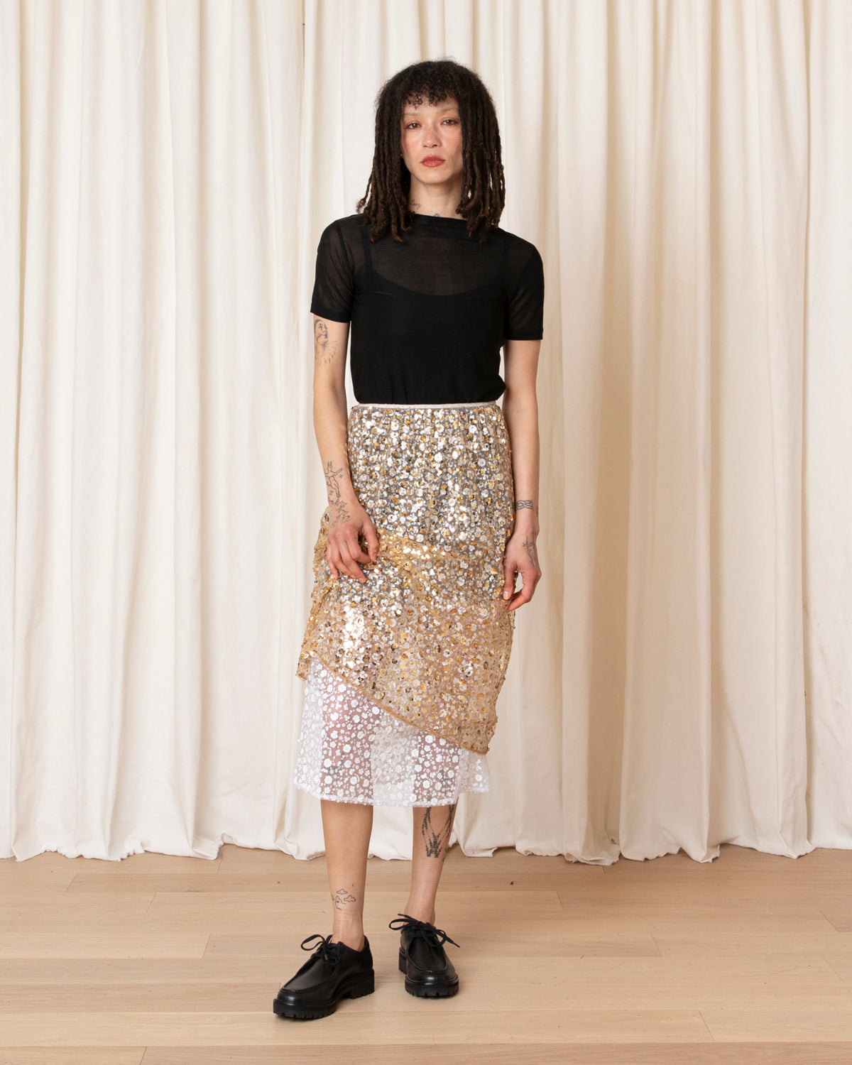 LAYERED SEQUIN MIDI SKIRT - GOLD/WHITE
