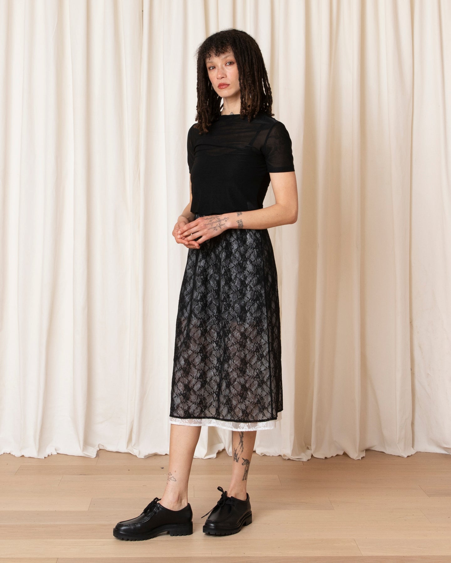 LACE LAYERED SKIRT - BLACK/WHITE LACE