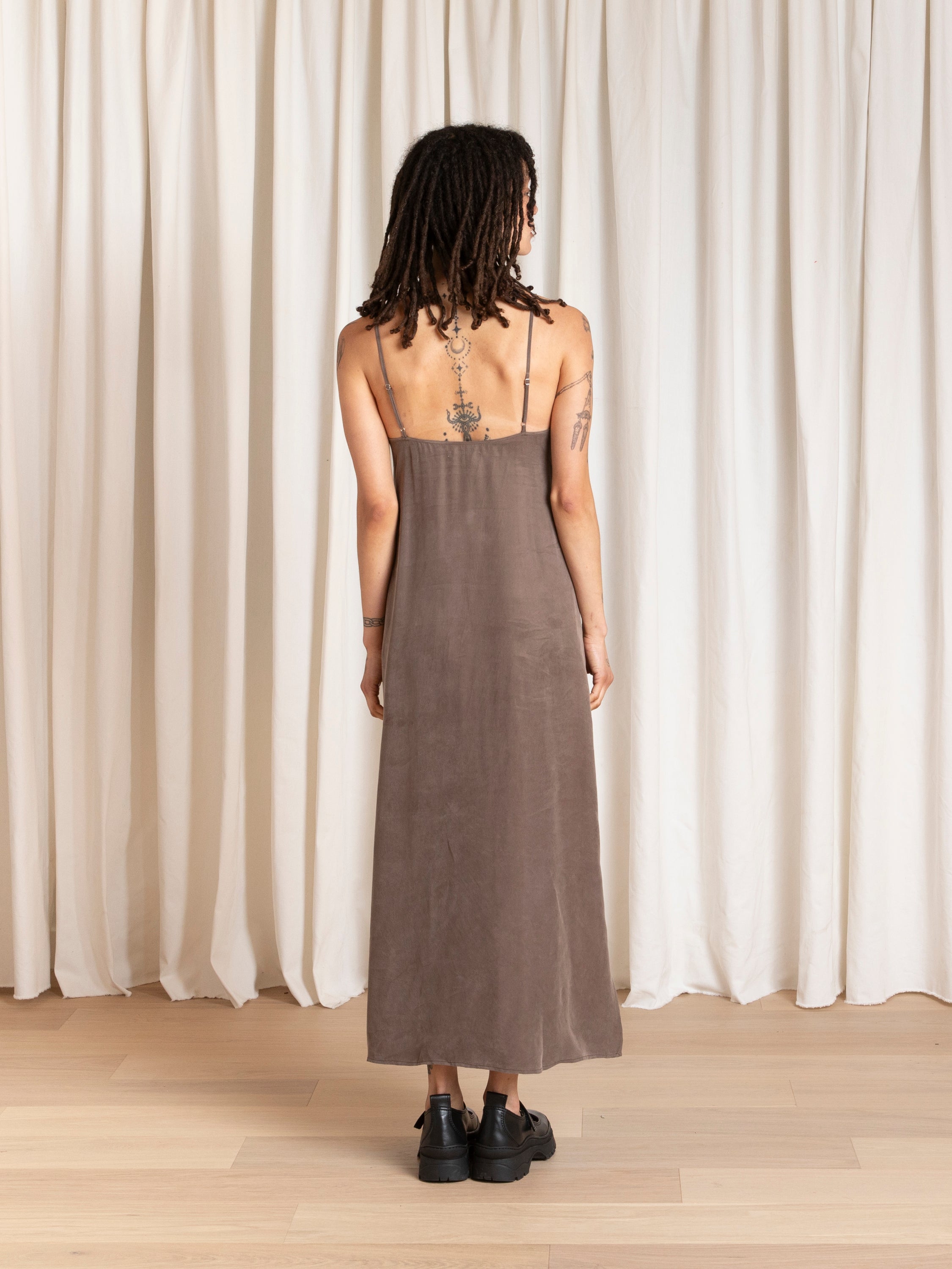 SLIP DRESS - BLACK