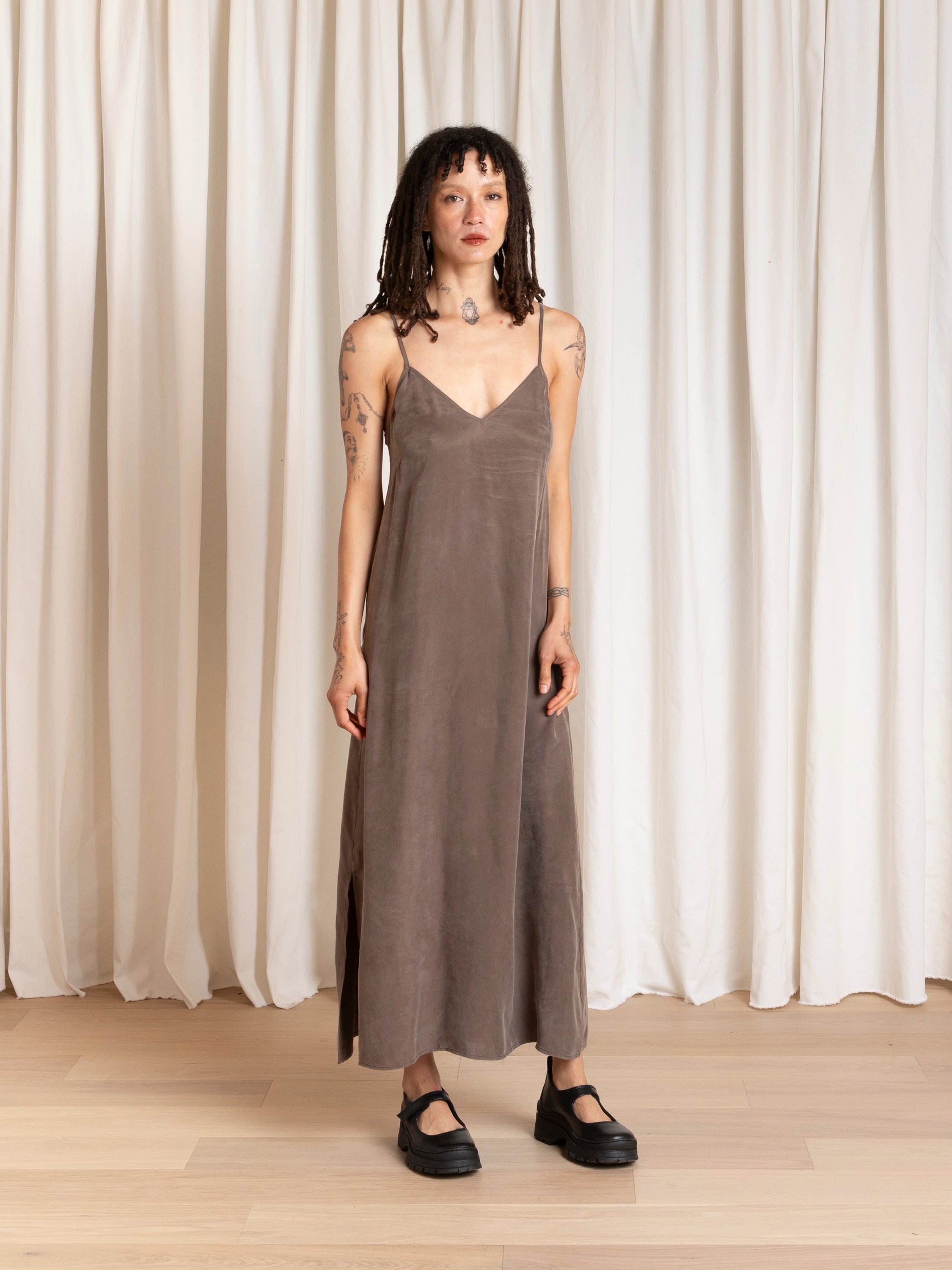 SLIP DRESS - TAUPE