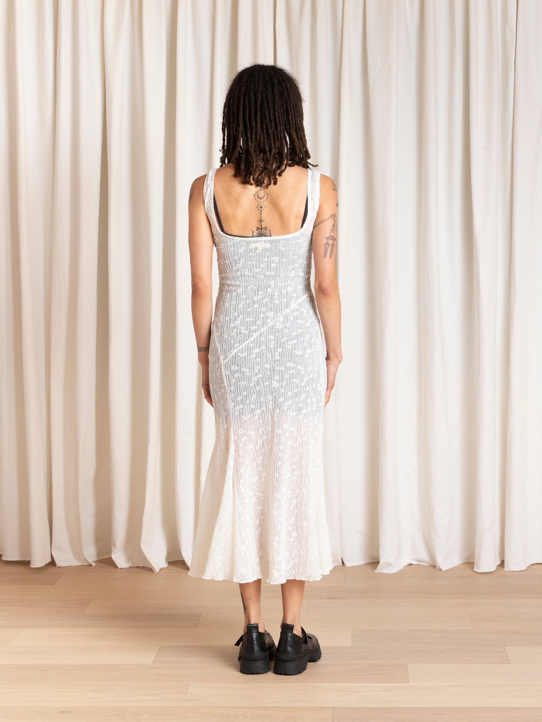 TANK DRESS W/ ASYMMETRICAL HEM - CREAM FLOWER