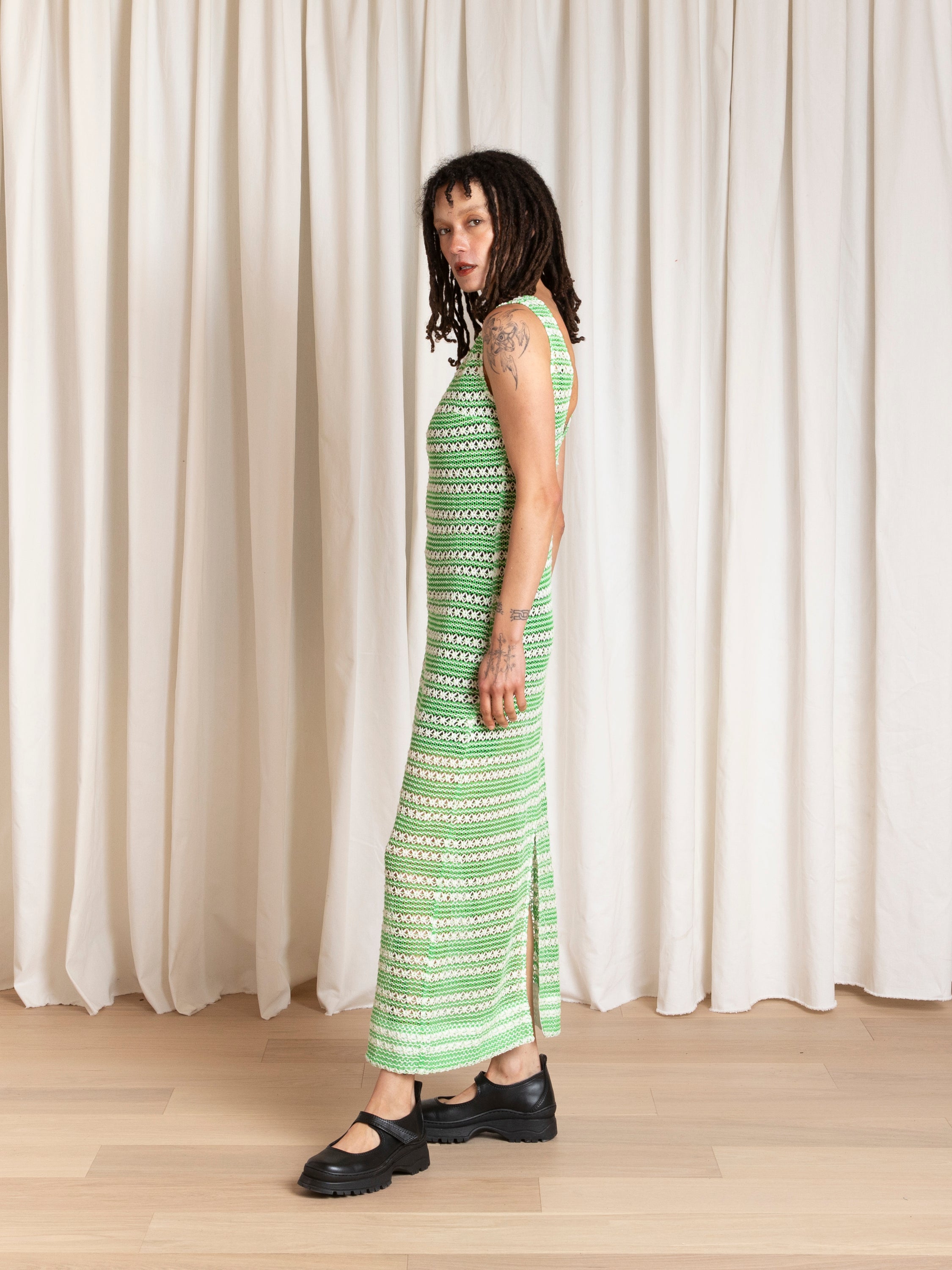 LOW BACK COLUMN DRESS - LIME/IVORY CROCHET