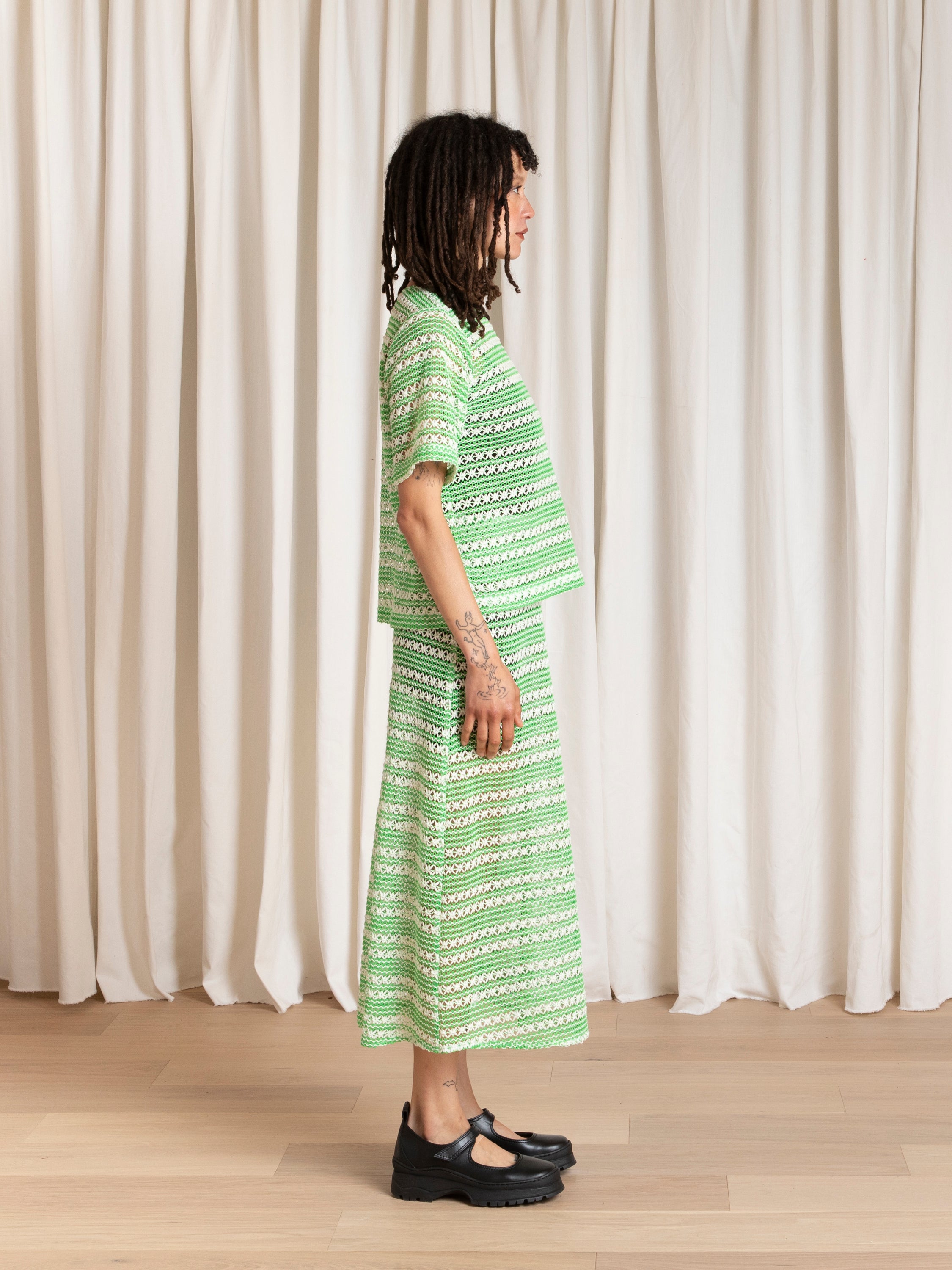 SLIM MIDI SKIRT - LIME/IVORY CROCHET
